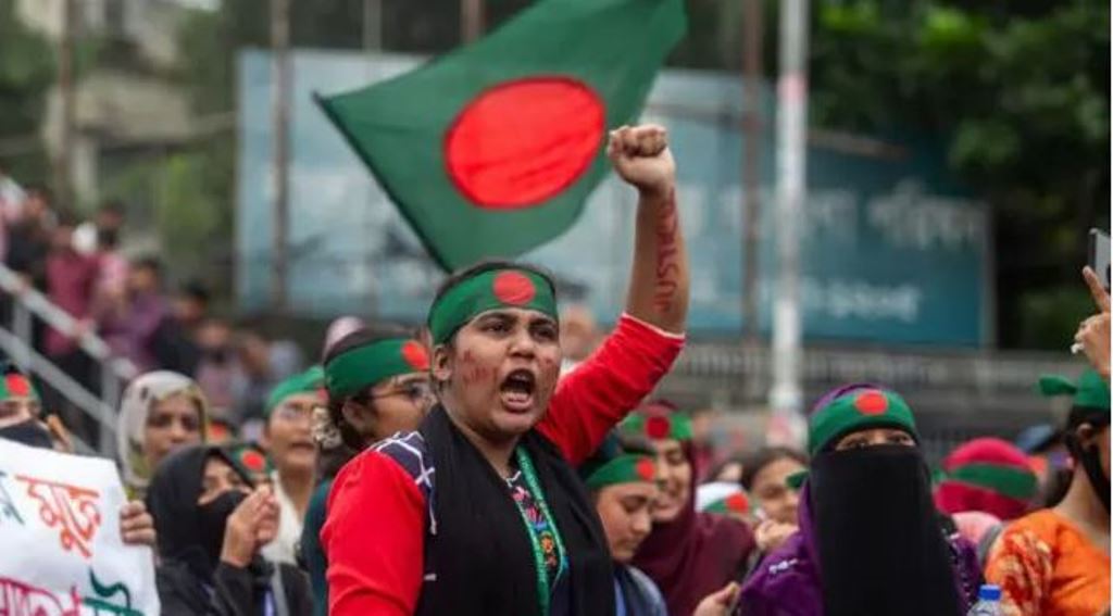 बंगलादेशका नयाँ सांसद : राजनीतिज्ञको संख्याभन्दा धेरै व्यापारी, वकिल र डाक्टर