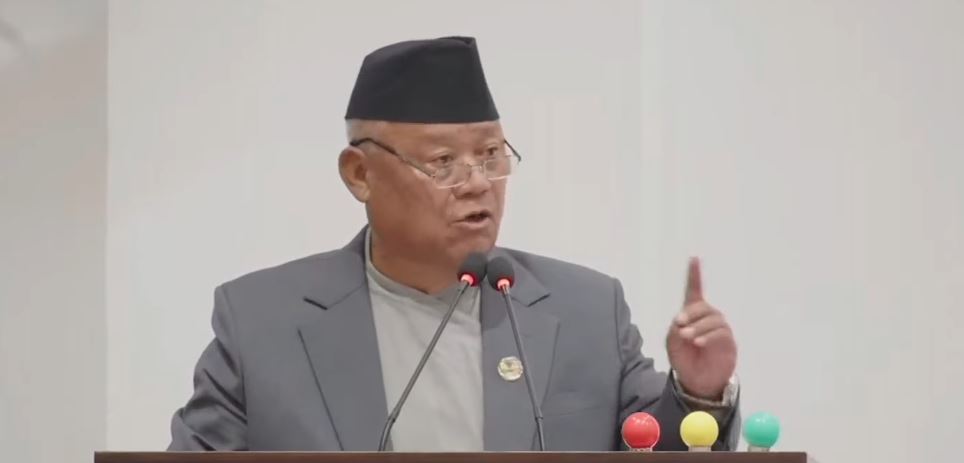आङ्देम्बेको प्रश्न – धम्कीको भाषा बोलेर सरकारले हिँड्न खोजेको बाटो कुन हो ?