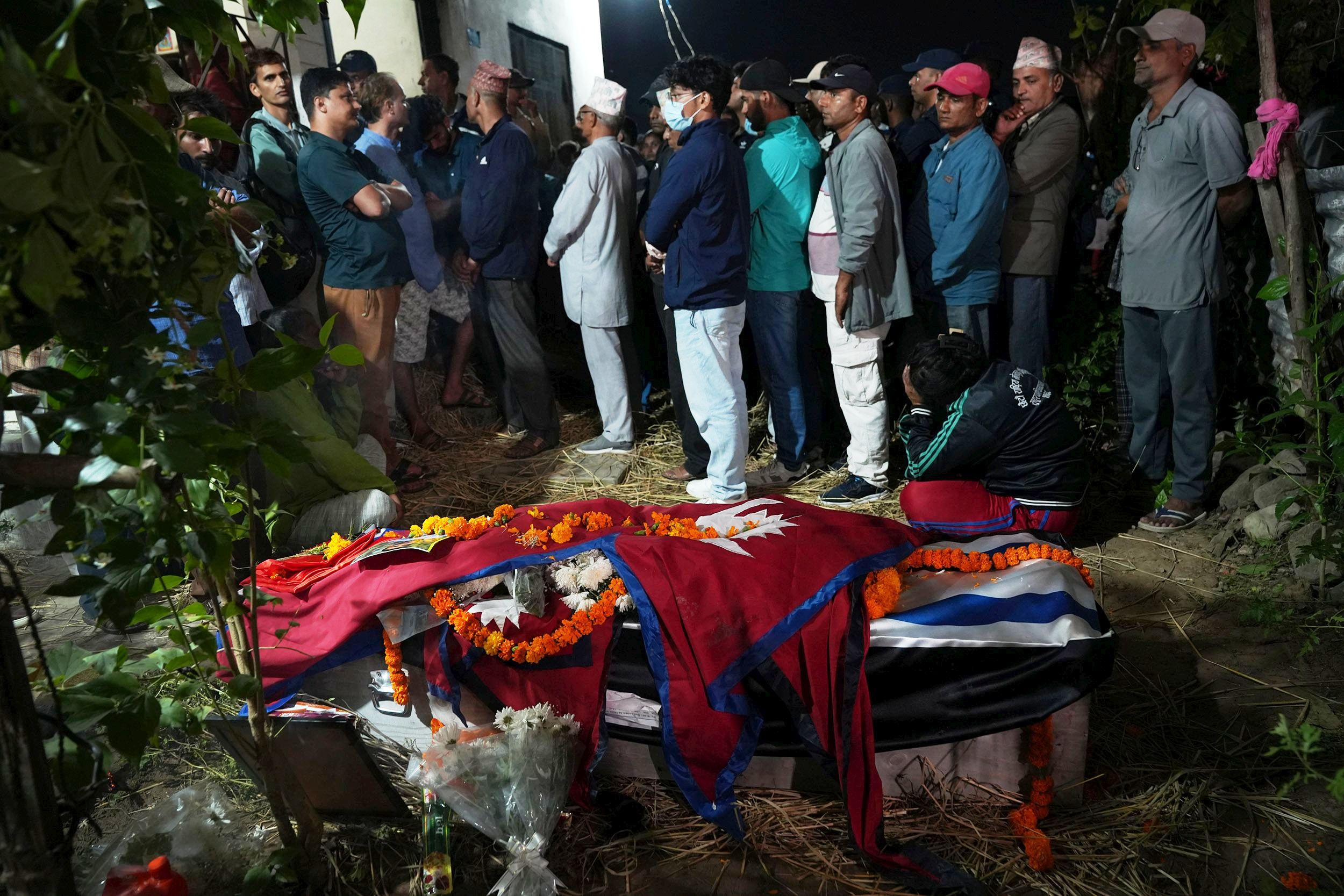 लक्ष्मीपूजाका दिन मालिकार्जुन टोलमा सन्नाटा, आज बिहान विपिनको महाकाली नदीमा अन्तिम संस्कार गरिने