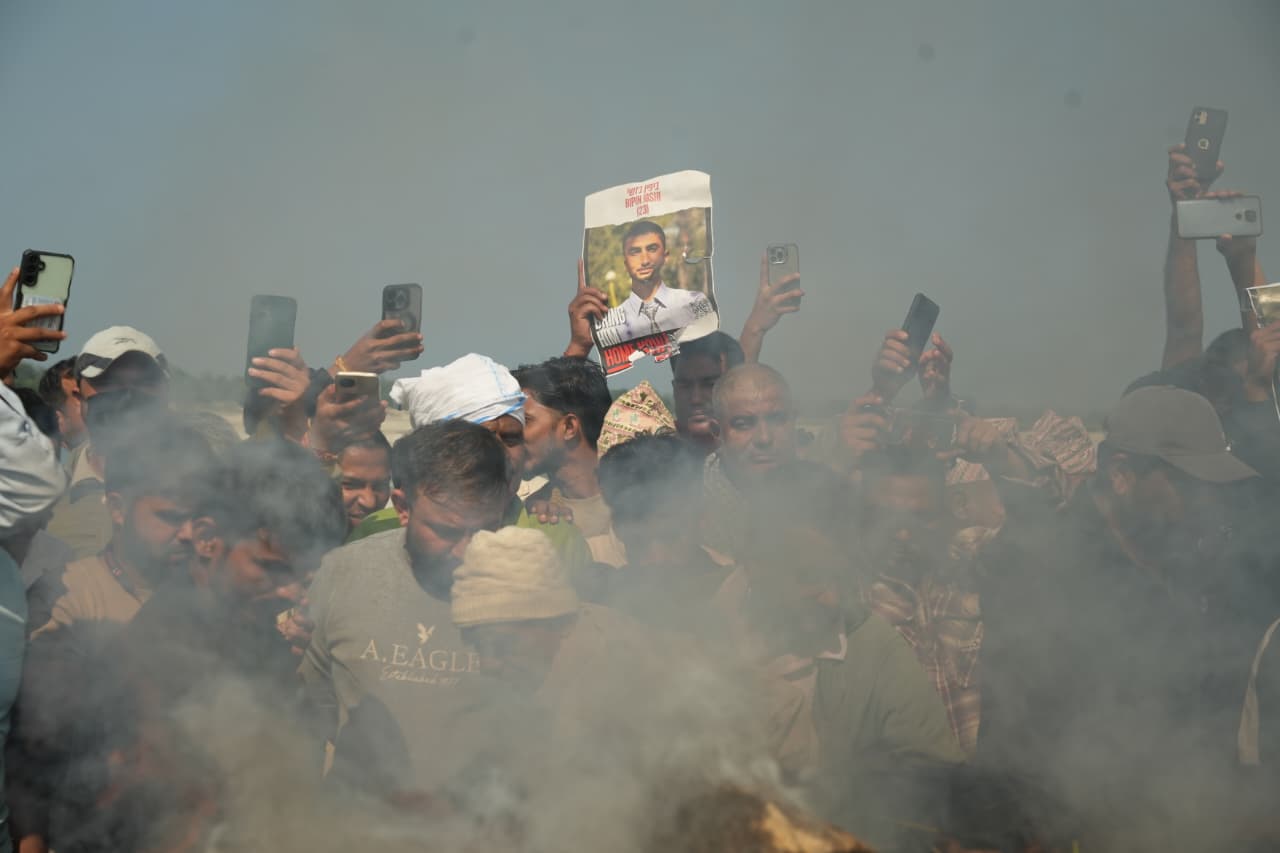 गाजामा मारिए, महाकालीमा बिलाए