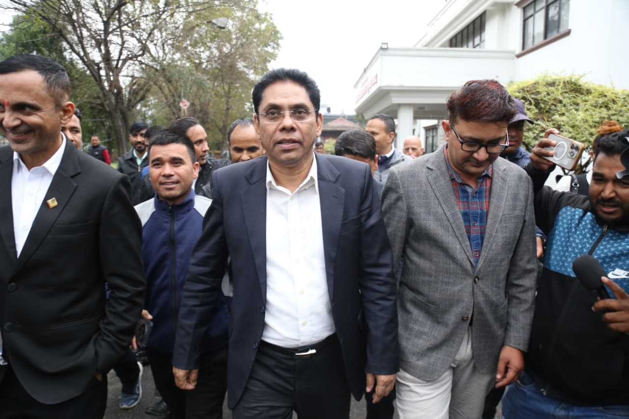 विप्लव नेतृत्वको ‘कम्युनिस्ट पार्टी नेपाल’ दर्ताका लागि आयोगमा निवेदन