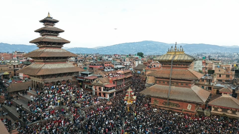 ड्रोनबाट यस्तो देखियो बिस्का जात्रा (तस्वीरहरू)