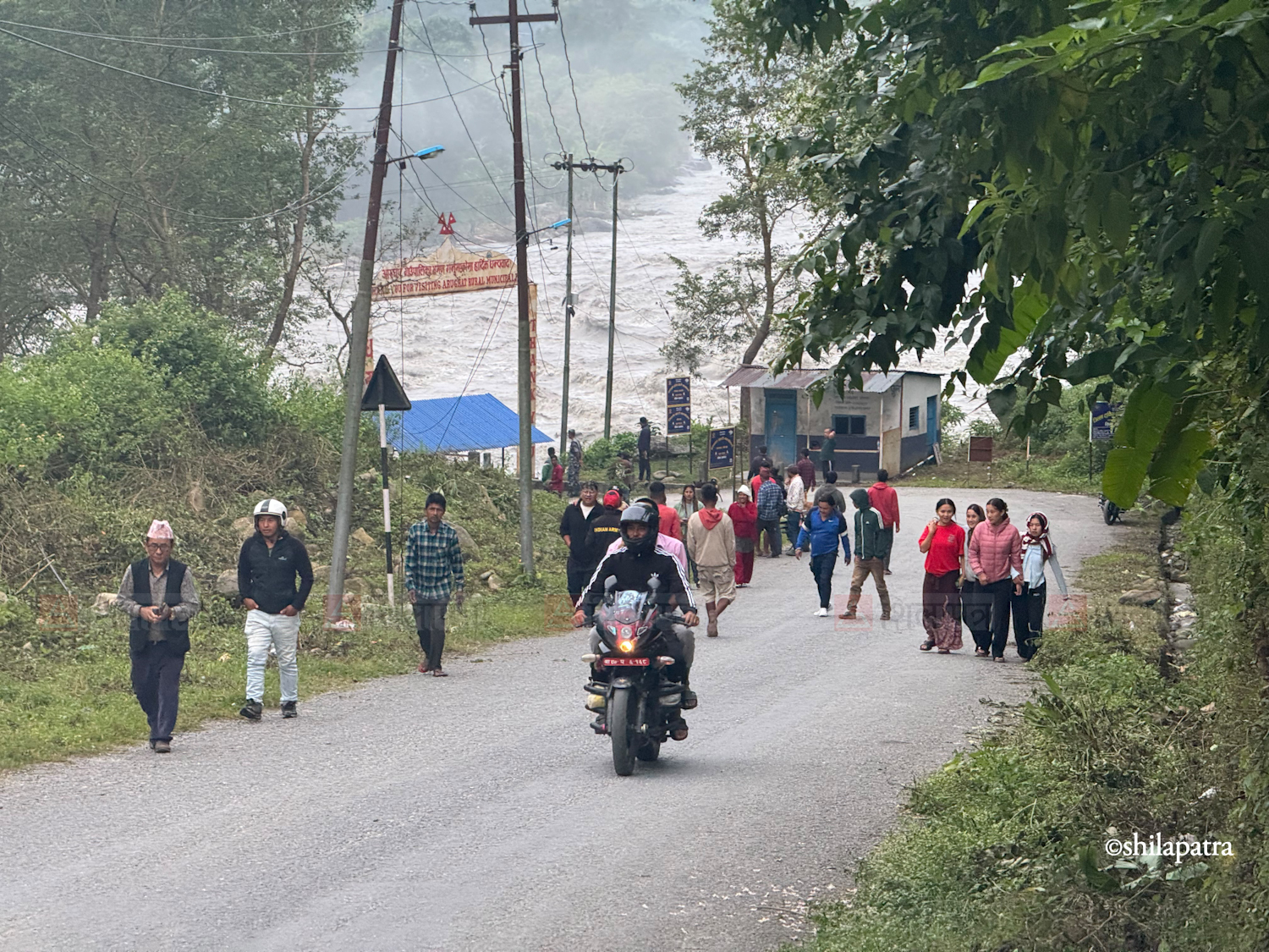 आरुघाटमा बाढी बढ्दो क्रममा, त्रिशूली दोभानसम्म उच्च सतर्कता अपनाउन आग्रह