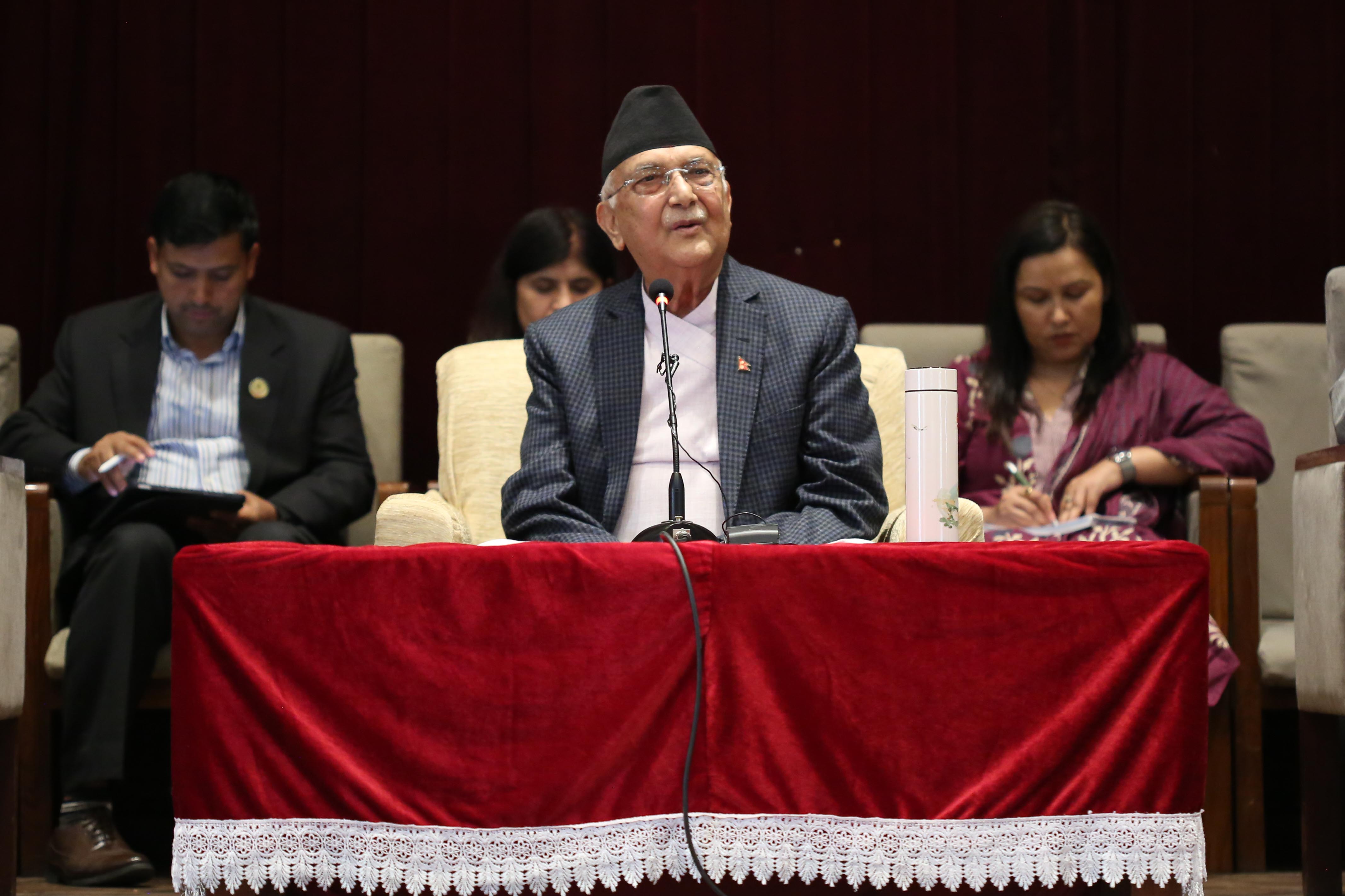 बजेट पास गर्न एमालेले जारी गर्‍यो ह्वीप