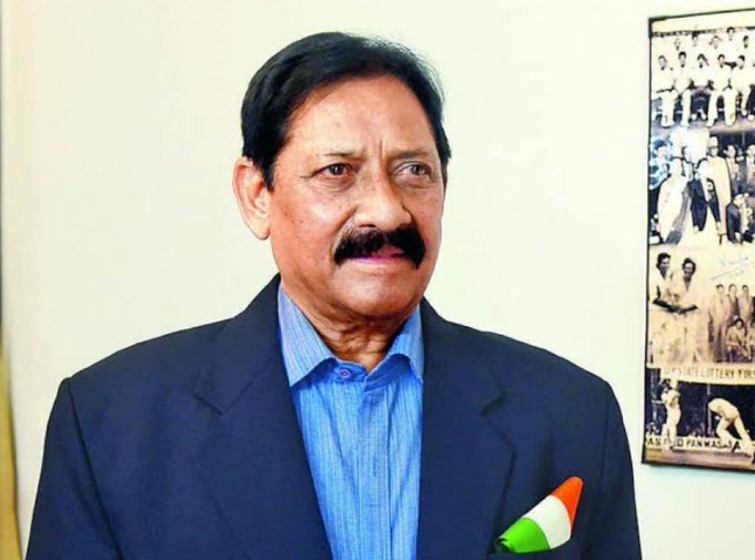 कोरोना संक्रमणबाट भारतमा पूर्वमन्त्रीको निधन