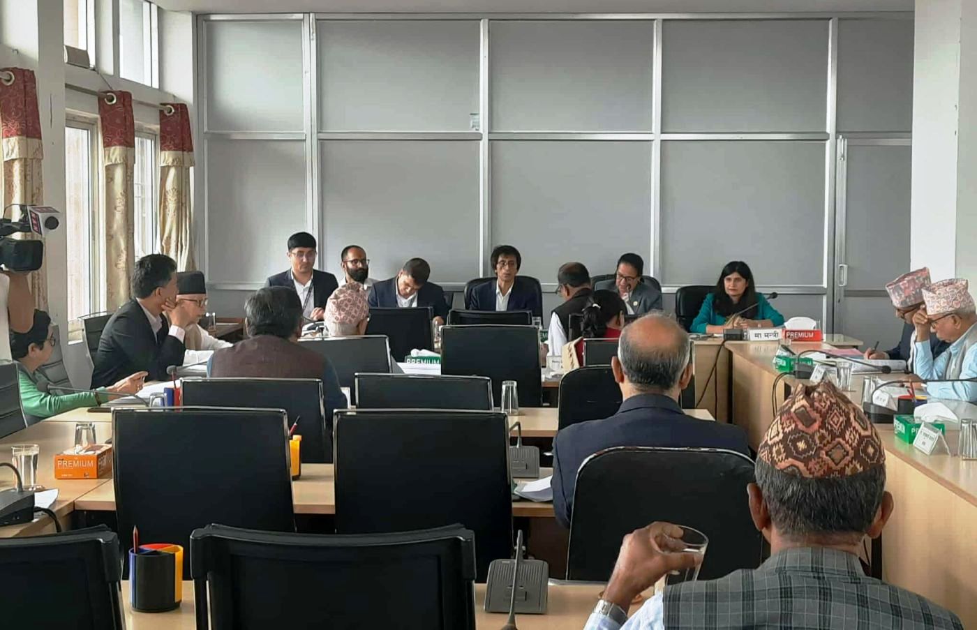 संघीय निजामती सेवा विधेयकमाथि संशोधनकर्तासँगको छलफल सकियो, अब समितिमा छलफल
