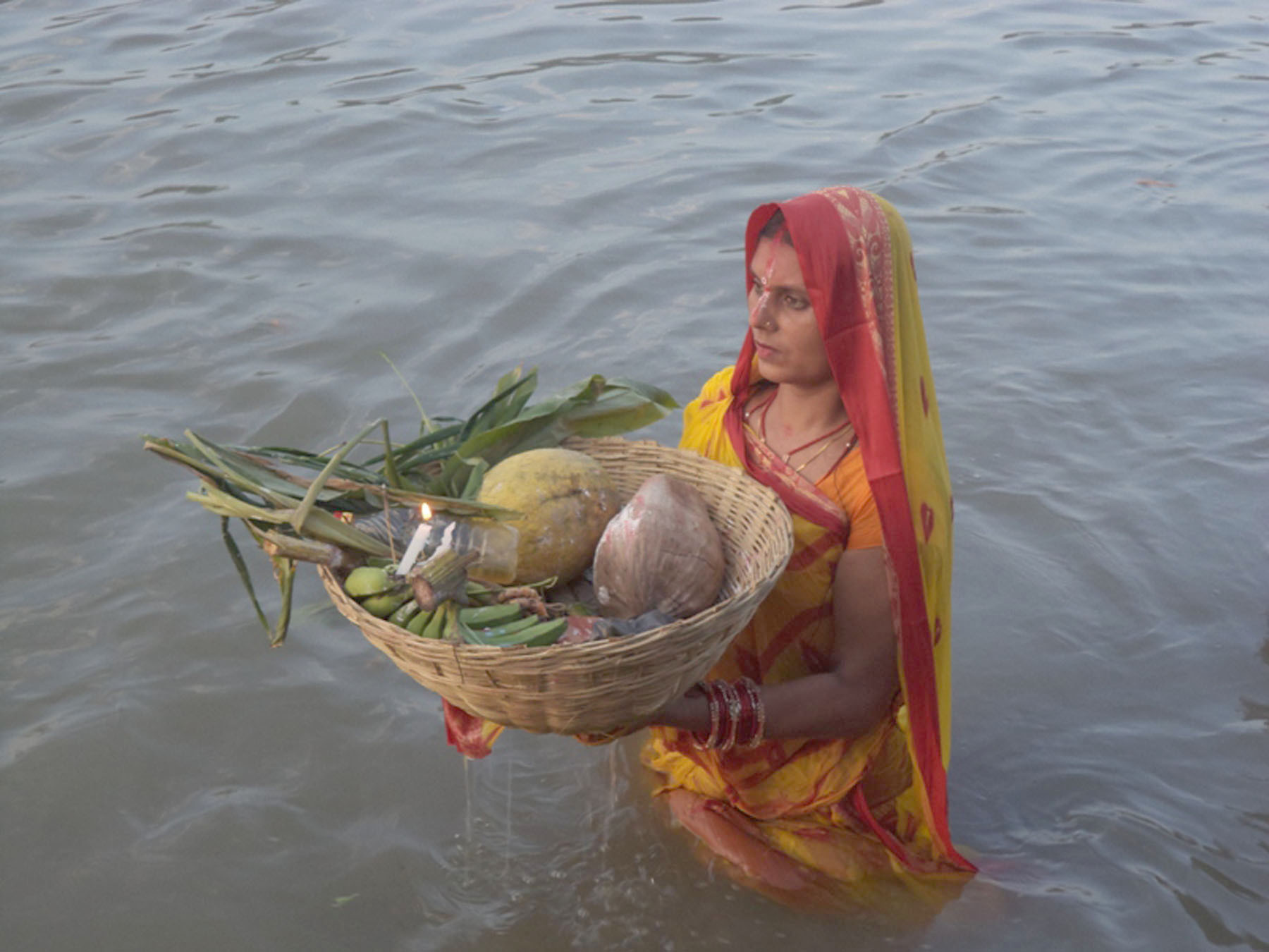 छठ पर्व विधिवत् सुरु, आज ‘नहाय–खाय’
