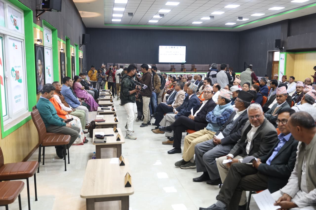 राजीनामा दिएर सभापति गगन सहभागी नभएको बैठकमा के भने कांग्रेसका पदाधिकारीहरूले ?