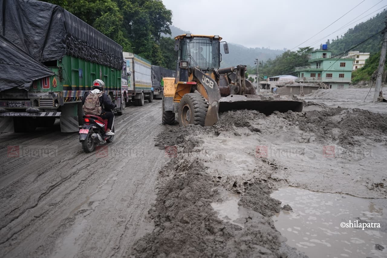 धादिङबेसी जाने वैकल्पिक मार्ग खुल्यो