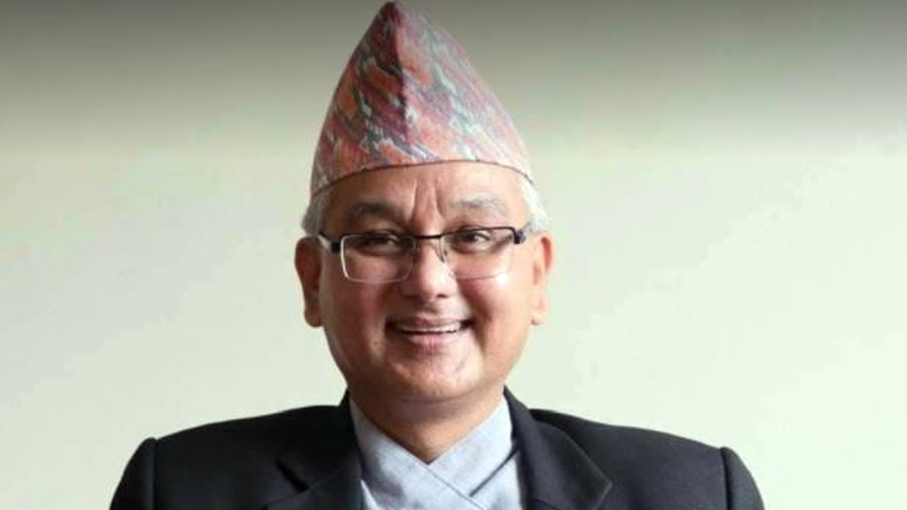 वरिष्ठ अधिवक्ता डा. भण्डारीले भने– पूर्वप्रधानन्यायाधीश कार्की र पूर्वन्यायाधीश सिन्हाको संविधानप्रतिको निष्ठामा प्रश्न उठेको छ