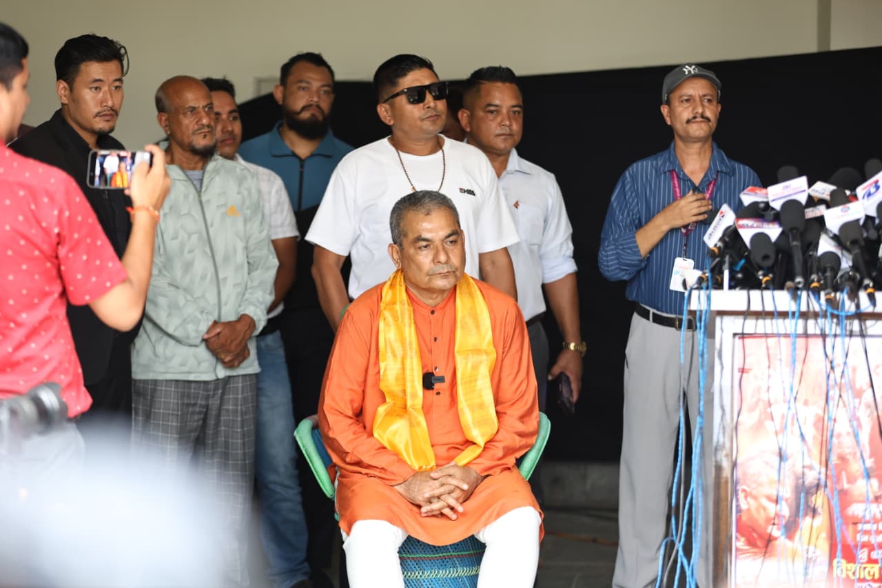 मलाई इन्काउन्टर गर्ने योजना रहेछ, थाहा पाएपछि भागेको हुँ : दुर्गा प्रसाईं