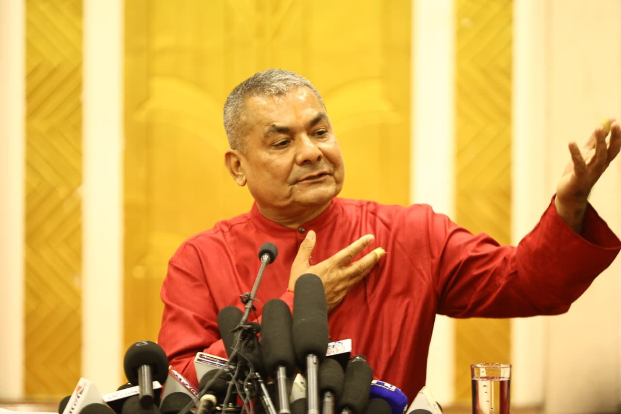 दुर्गा प्रसाईंले भने– मेरो कारणले देश बिग्रिएको हो भने म देश छोड्‌न तयार छु