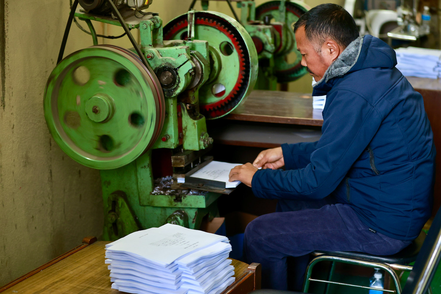 मतपत्रमा कसरी राखिन्छ चुनाव चिह्नको क्रम, सूर्य पहिलो नम्बरमा किन ?