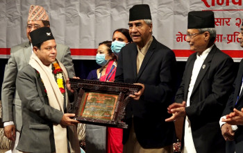 स्रष्टालाई सम्मान गर्नु राष्ट्रिय दायित्व हाे: प्रधानमन्त्री देउवा