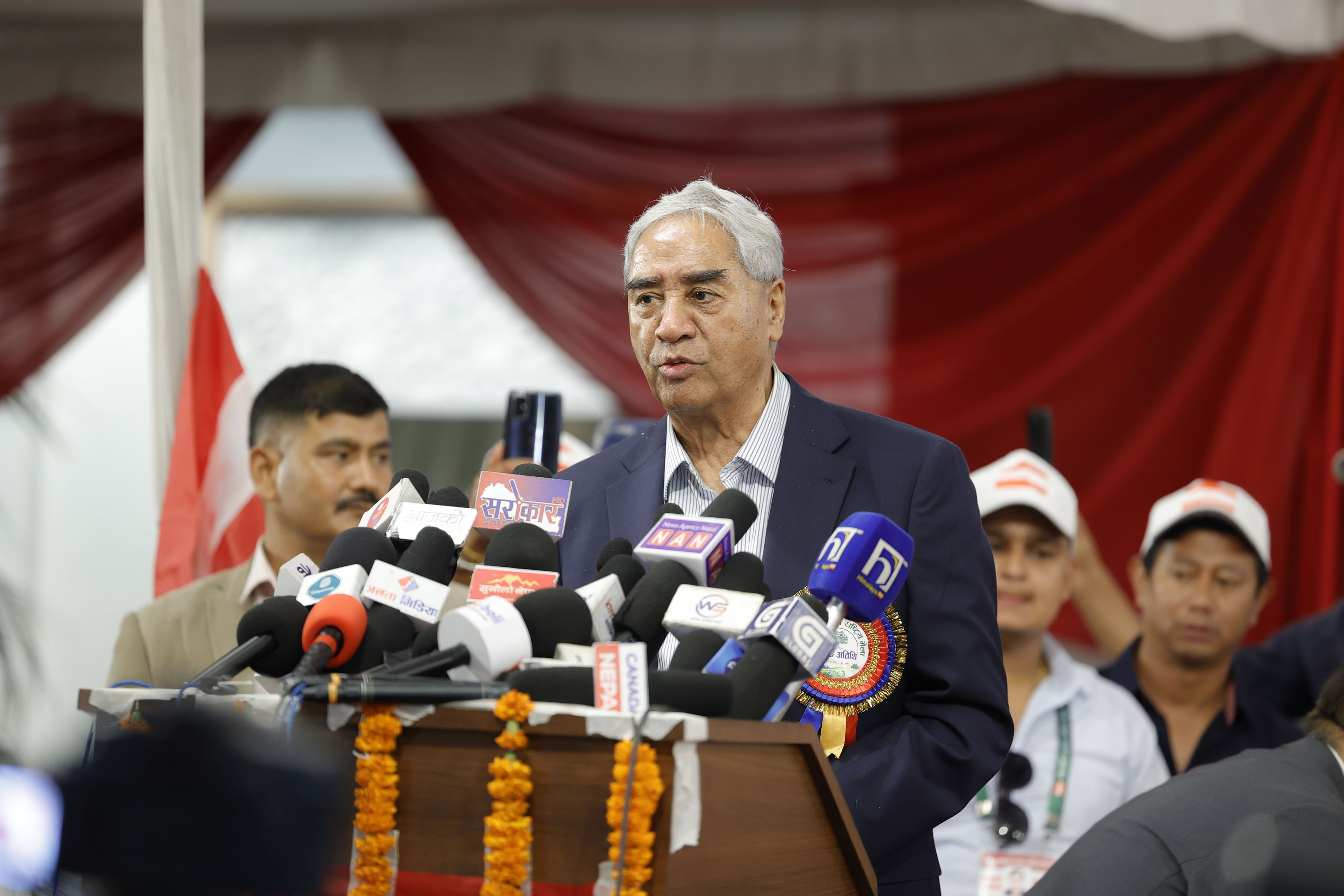 देउवाको सक्रियतासँगै सम्भावित परिदृश्यले कांग्रेसभित्र हलचल