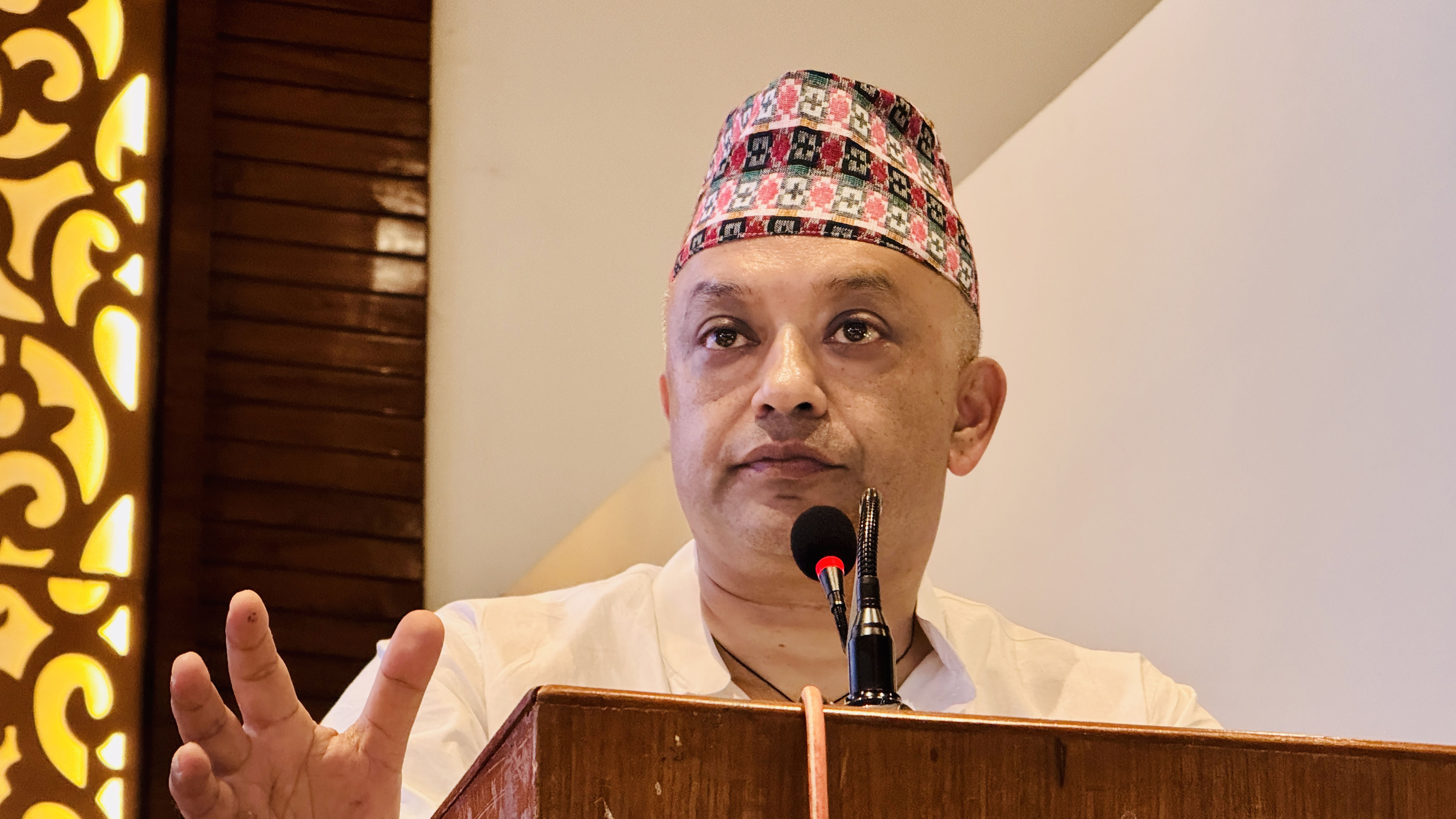सरकार लोकतन्त्रलाई लहडतन्त्र बनाउँछ भने कांग्रेस सतिसाल भएर उभिन्छ : गगन थापा