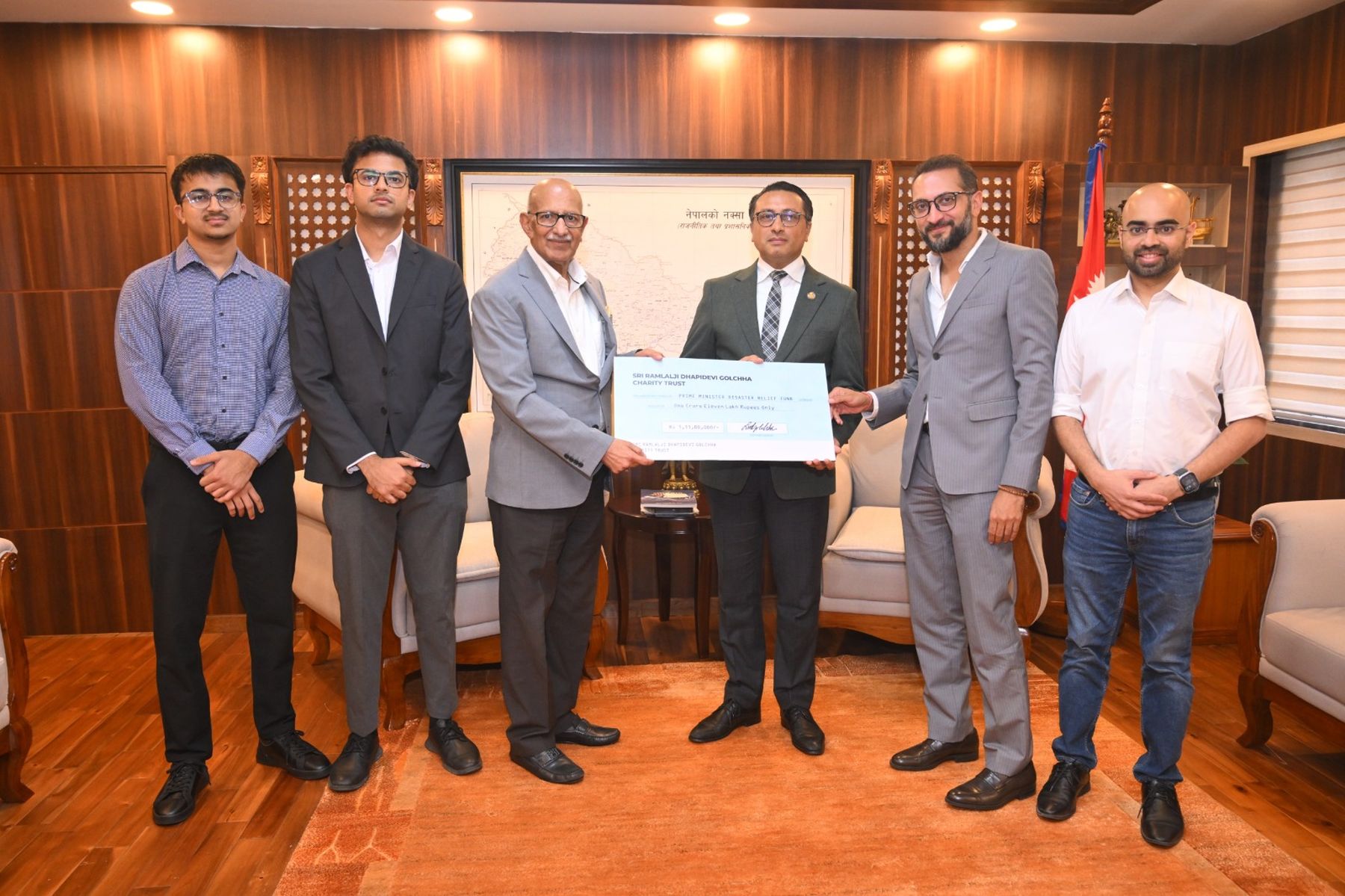गोल्छा च्यारिटी ट्रस्टद्वारा प्रधानमन्त्री दैवी प्रकोप उद्धार कोषमा १ करोड ११ लाख सहयोग