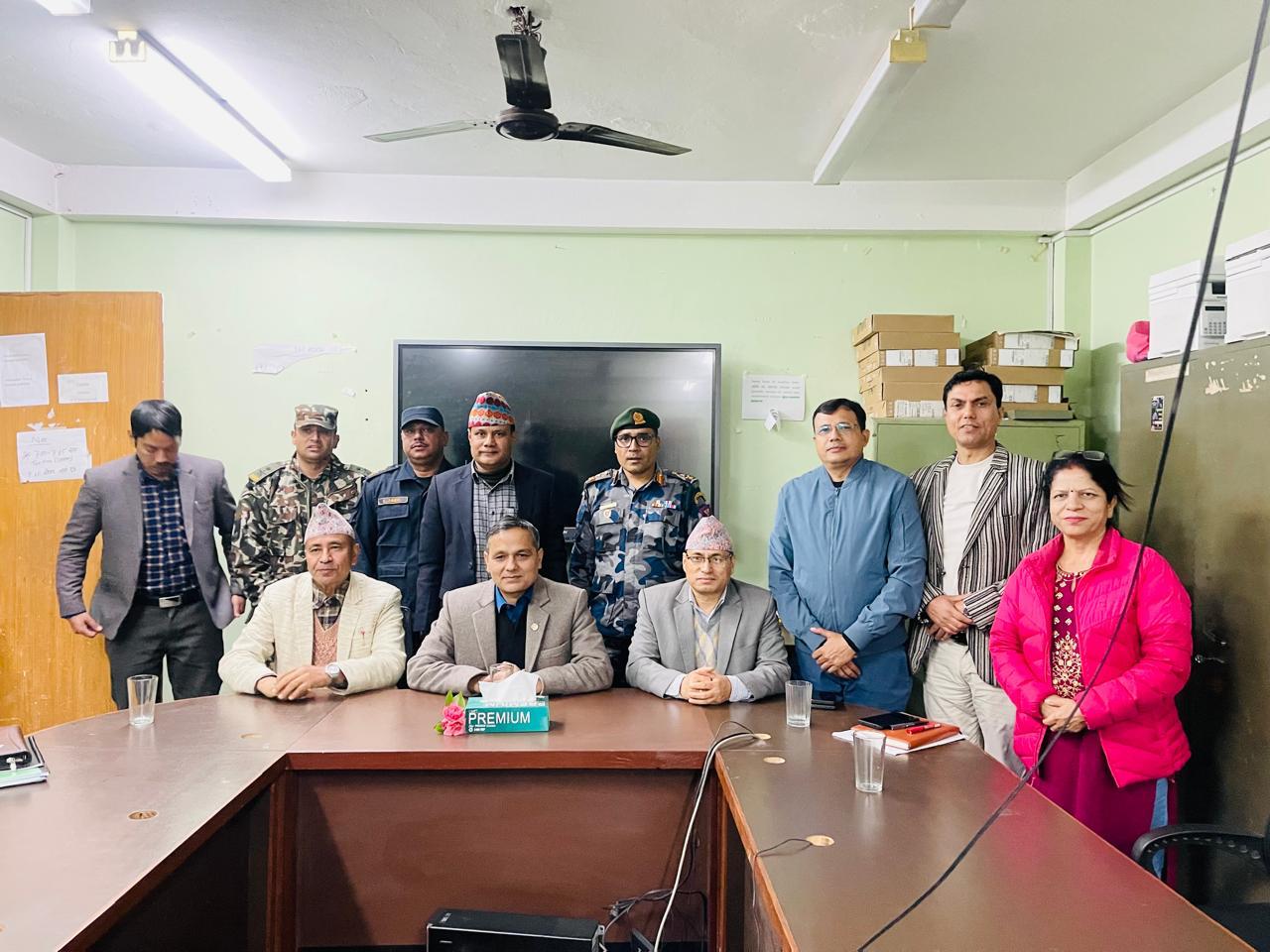 निर्वाचनमा स्थानीय जनप्रतिनिधिसँग समन्वय गर्न गृहमन्त्रीको निर्देशन