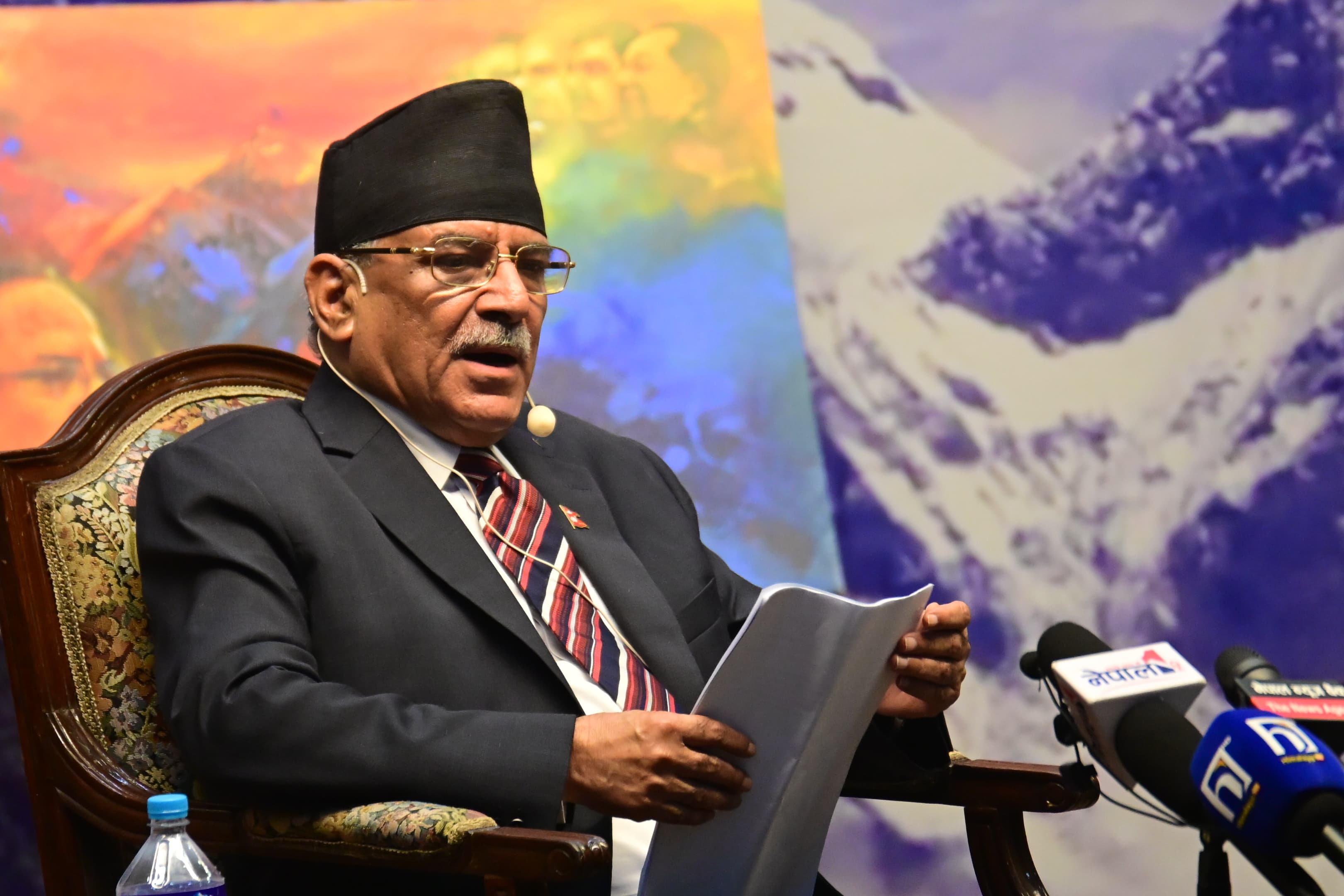 प्रचण्डले पनि भने– रामहरिजीले राजीनामा दिनुपर्छ