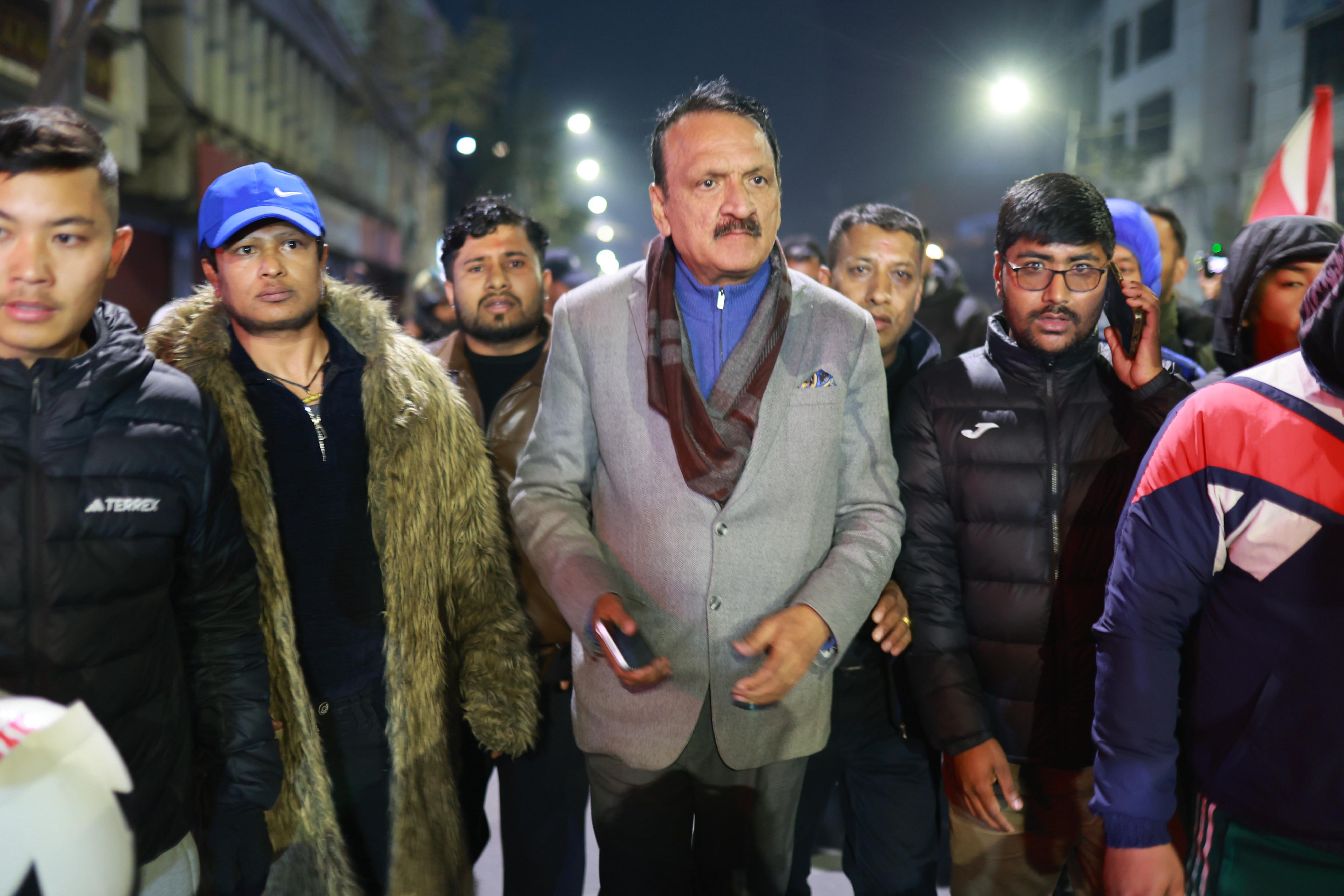 प्रकाश महत भन्छन्– पार्टीको यत्रो मेनस्ट्रिमलाई बाहिर राखेर आयोगले चुनावको कल्पना गर्ने ? (अन्तर्वार्ता)