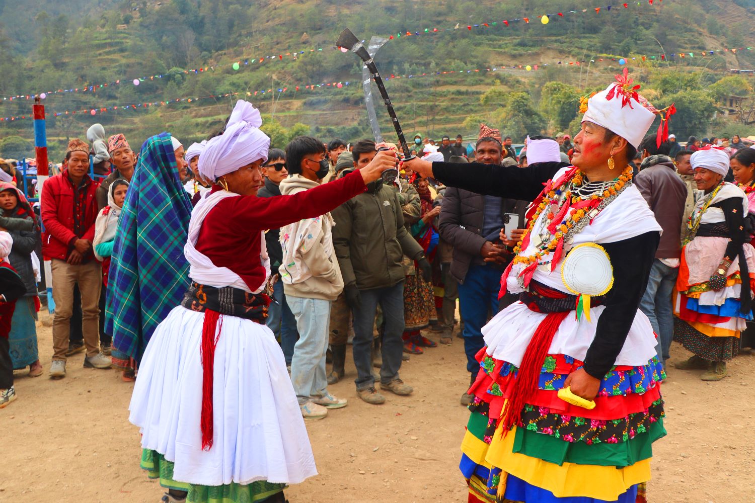 भल्कोटमा अझै जीवित छ सयौँ वर्ष पुरानो ‘पुतली नाच’