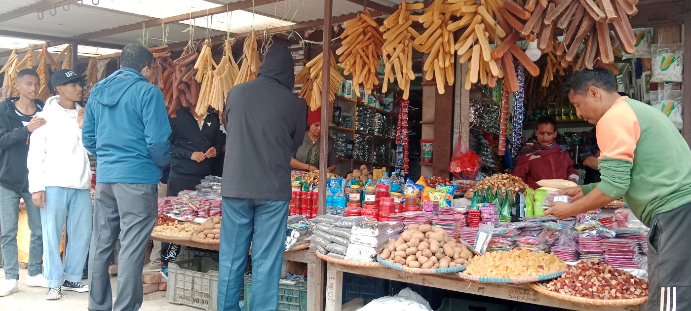 इलाममा उत्पादित मिठाइको माग काठमाडाैं र भारतसम्म
