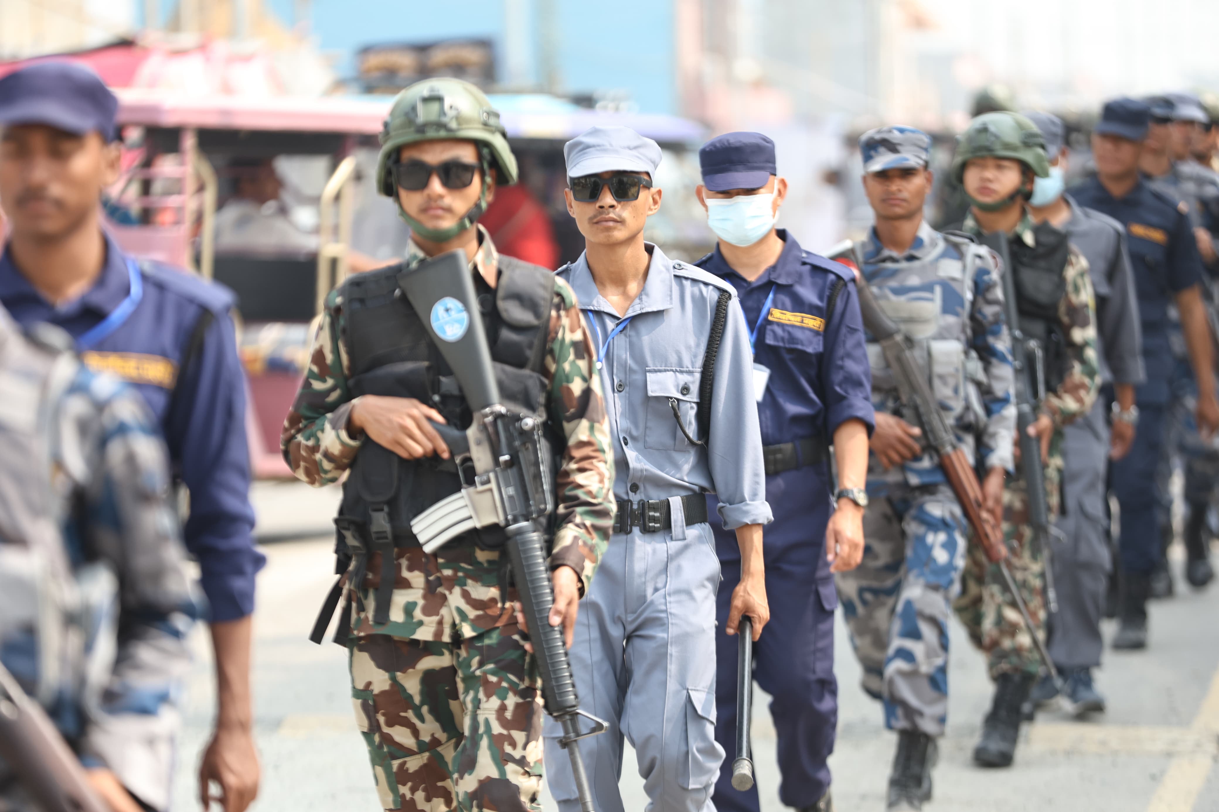 झापा-५ मा सेना, प्रहरी र सशस्त्रको संयुक्त गस्ती