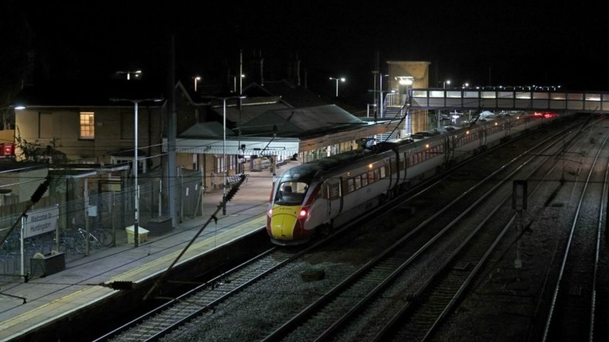 झडप रोक्न अमेरिकाको राजधानीमा युवाकेन्द्रित कर्फ्यु लागू