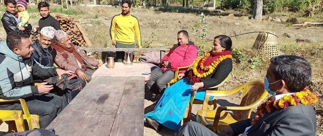 घरमै कृषिमन्त्री पुगेपछि किसान दंग