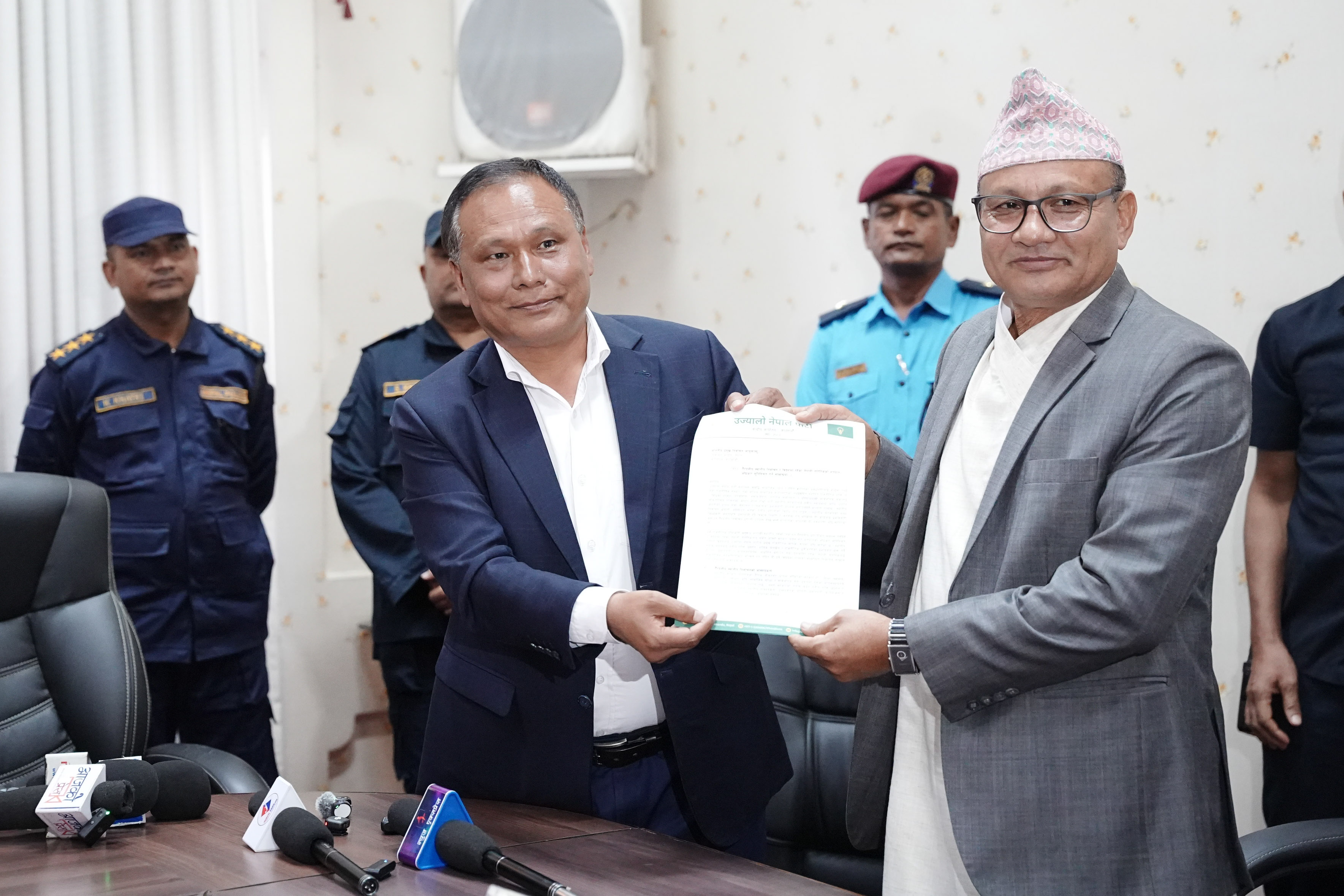स्थानीय तहको निर्वाचनलाई गैरदलीय बनाउन उज्यालो नेपालको माग