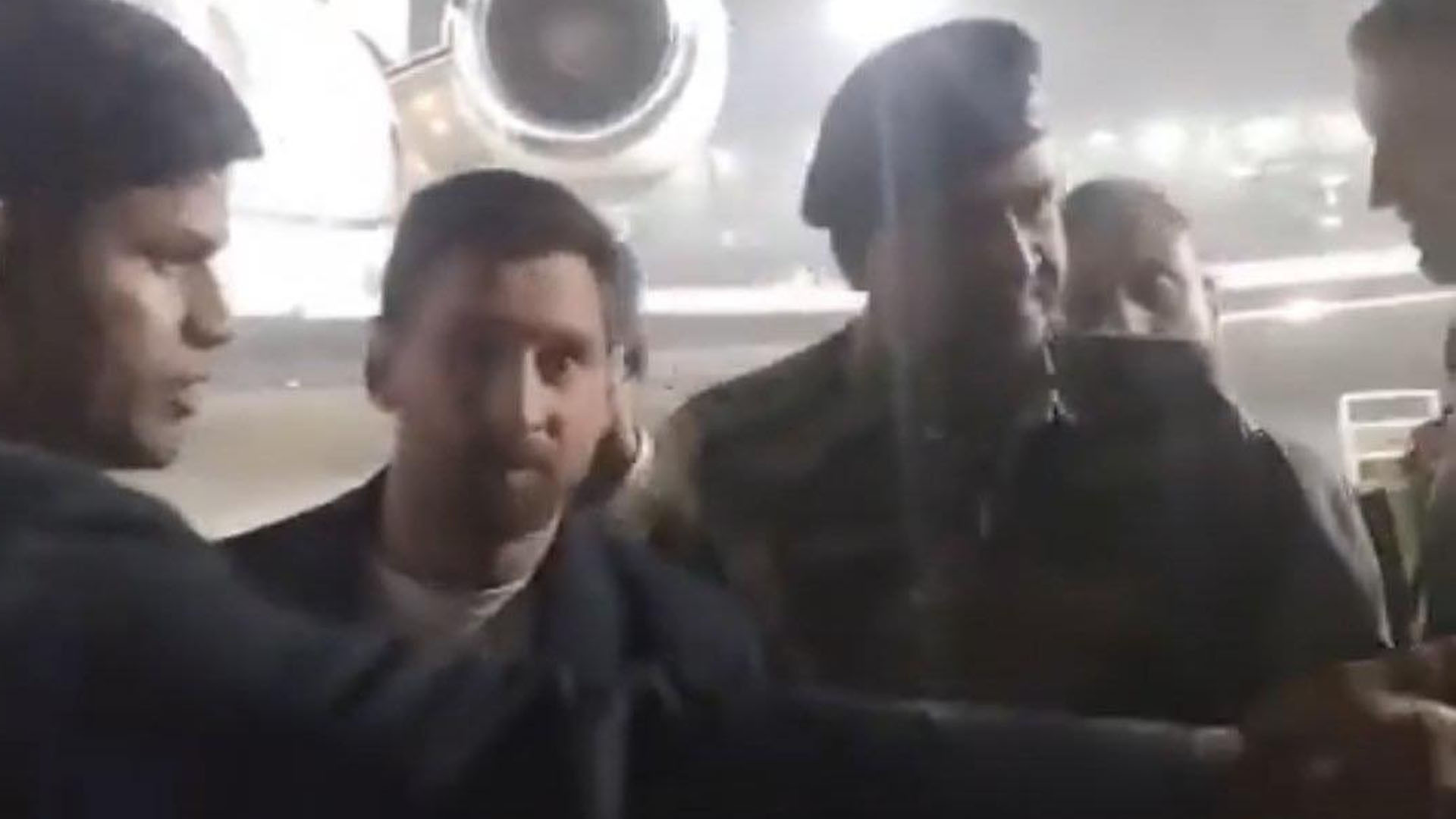 मेस्सी आइपुगे भारत, गोट टुरमा खेल्नेछन् प्रदर्शन खेल