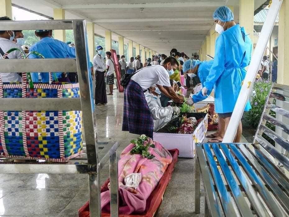 सैनिक 'कु' पछिको म्यानमार : गोली छलेर अस्पताल चहार्छन् कोरोना संक्रमित
