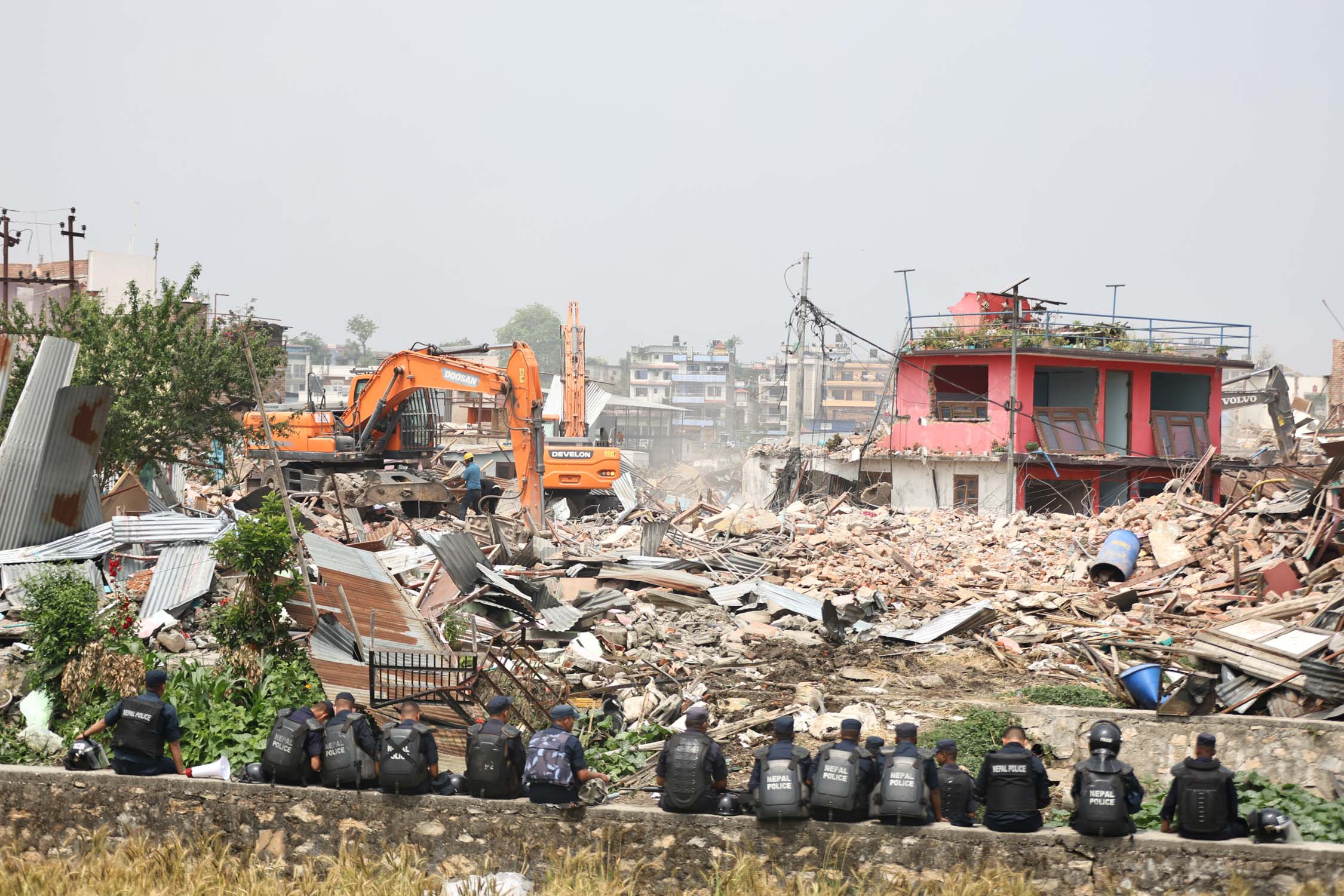 सरकारले भन्याे– सुकुम्बासीको पहिचान र सुरक्षित व्यवस्थापनपछि मात्र जग्गा खाली गरिने