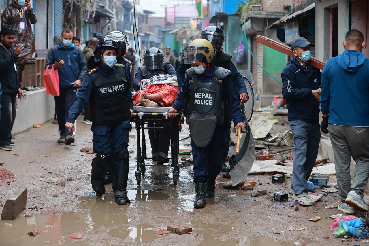 सुकुम्बासीकाे स्थानान्तरण र व्यवस्थापनमा सहरी विकास मन्त्रालयले थाल्याे पहल