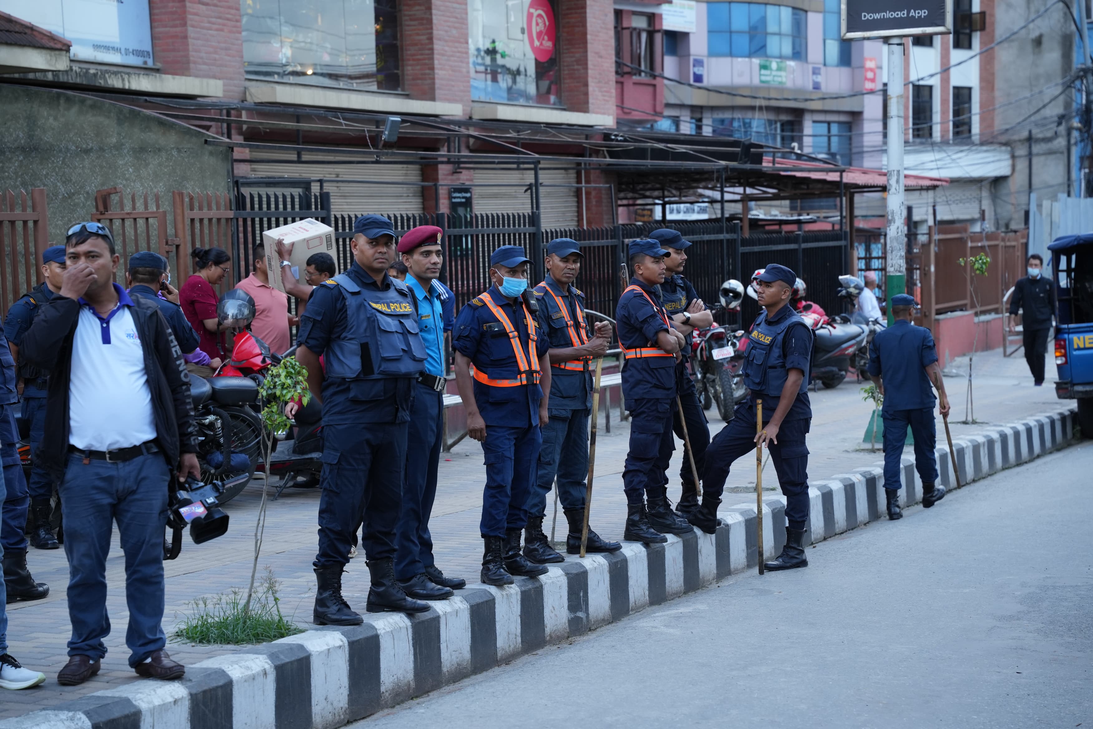 चाडपर्व लक्षित सुरक्षाका लागि देशभर ५० हजार सुरक्षाकर्मी परिचालन