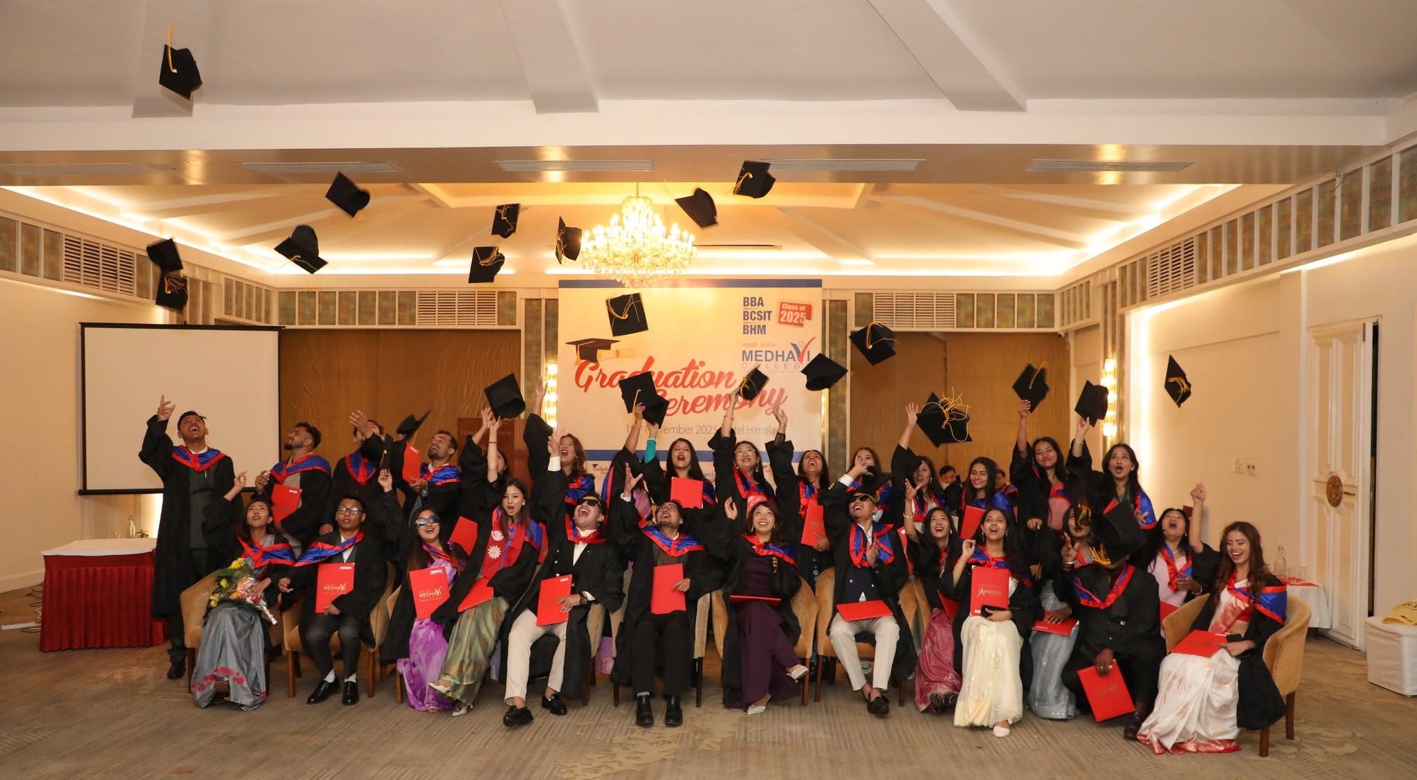 मेधावी कलेजका ९५ विद्यार्थी दीक्षित, उत्कृष्ट तीन जना सम्मानित (भिडियो)