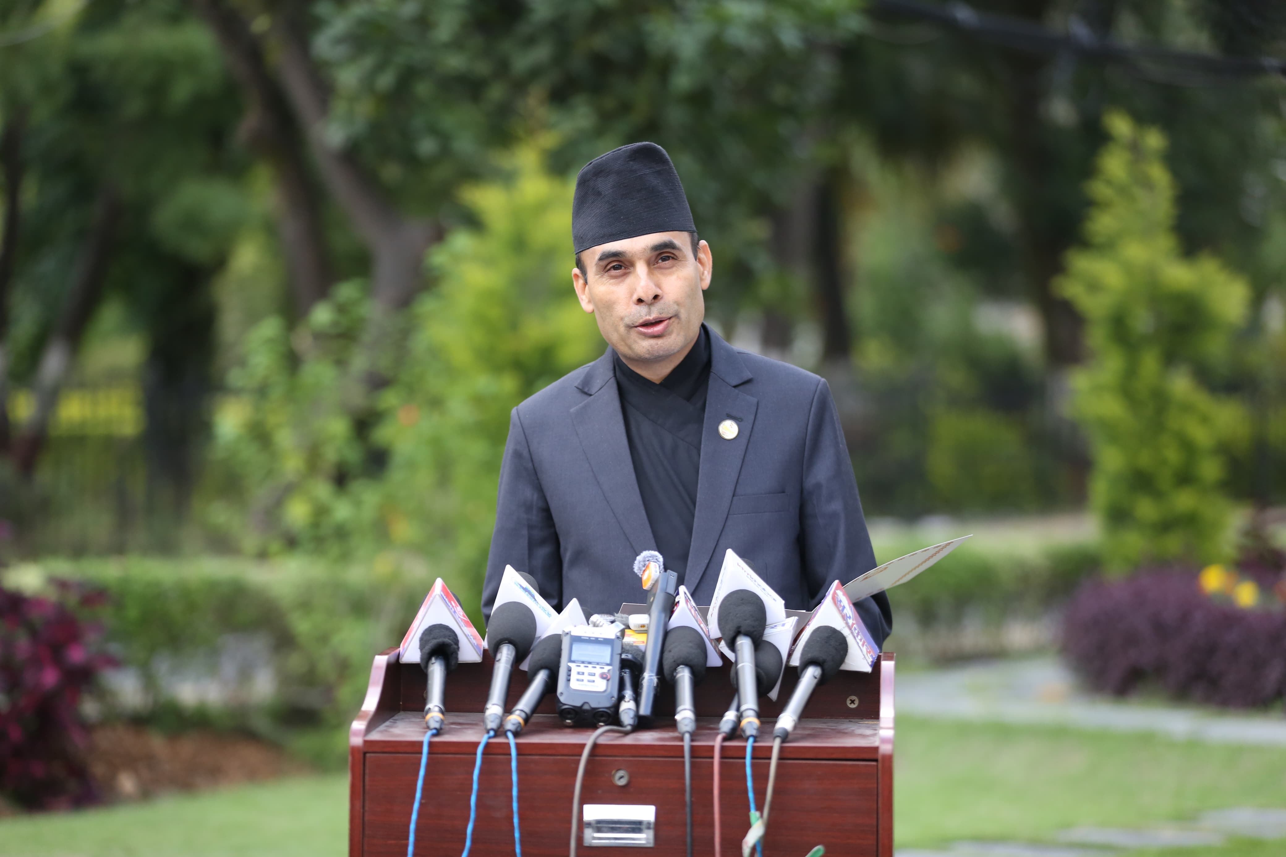 यी हुन् मन्त्रिपरिषद्का चार निर्णय