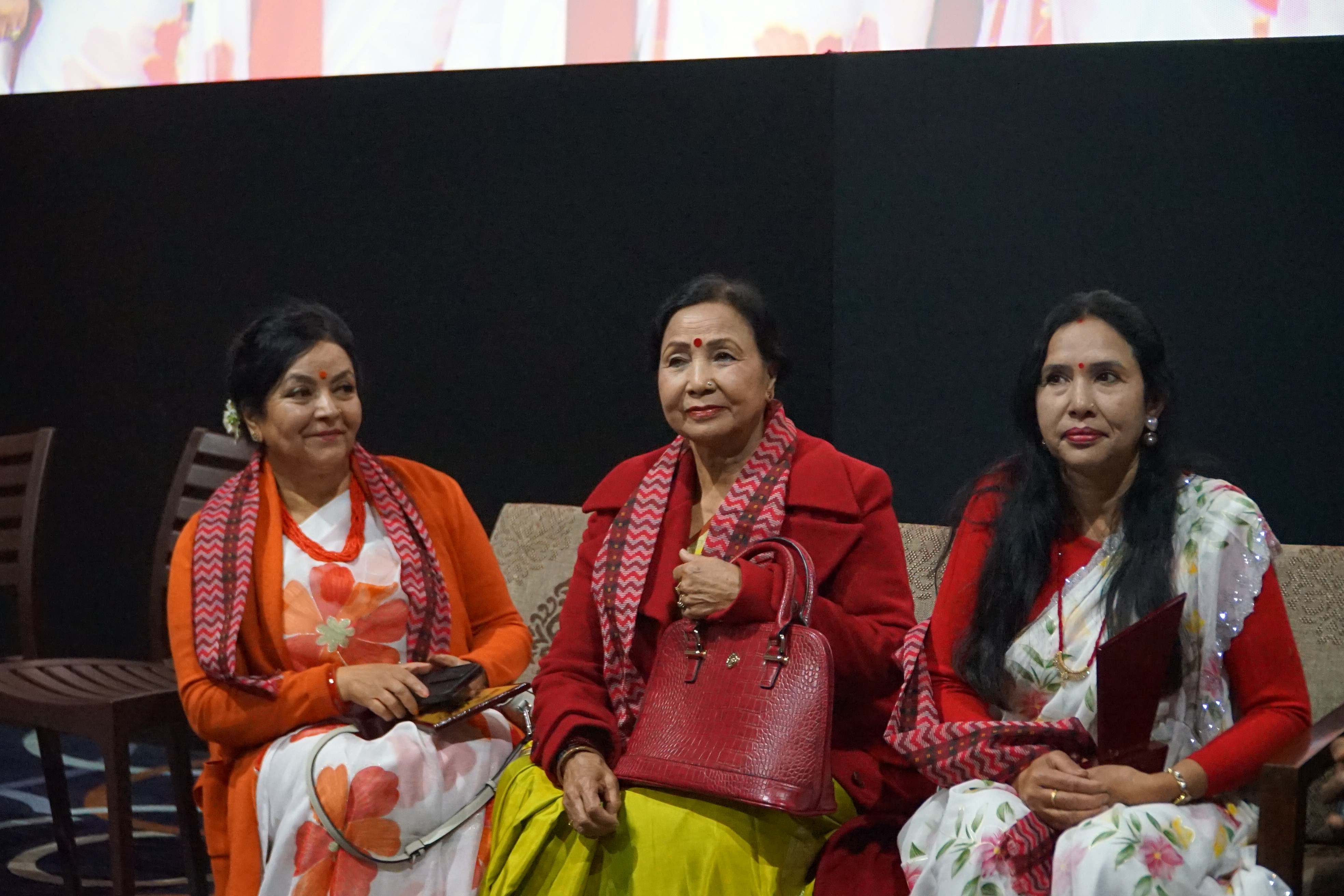 ७५ वर्षीया अभिनेत्री भुसाल भन्छिन्– बढ्दो उमेरले अनुभवी बनाएको छ, बुढो होइन