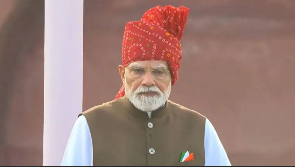 भारतीय प्रधानमन्त्री मोदीले लालकिल्लाबाट देशवासीलाई सम्बोधन गर्दै के भने ?