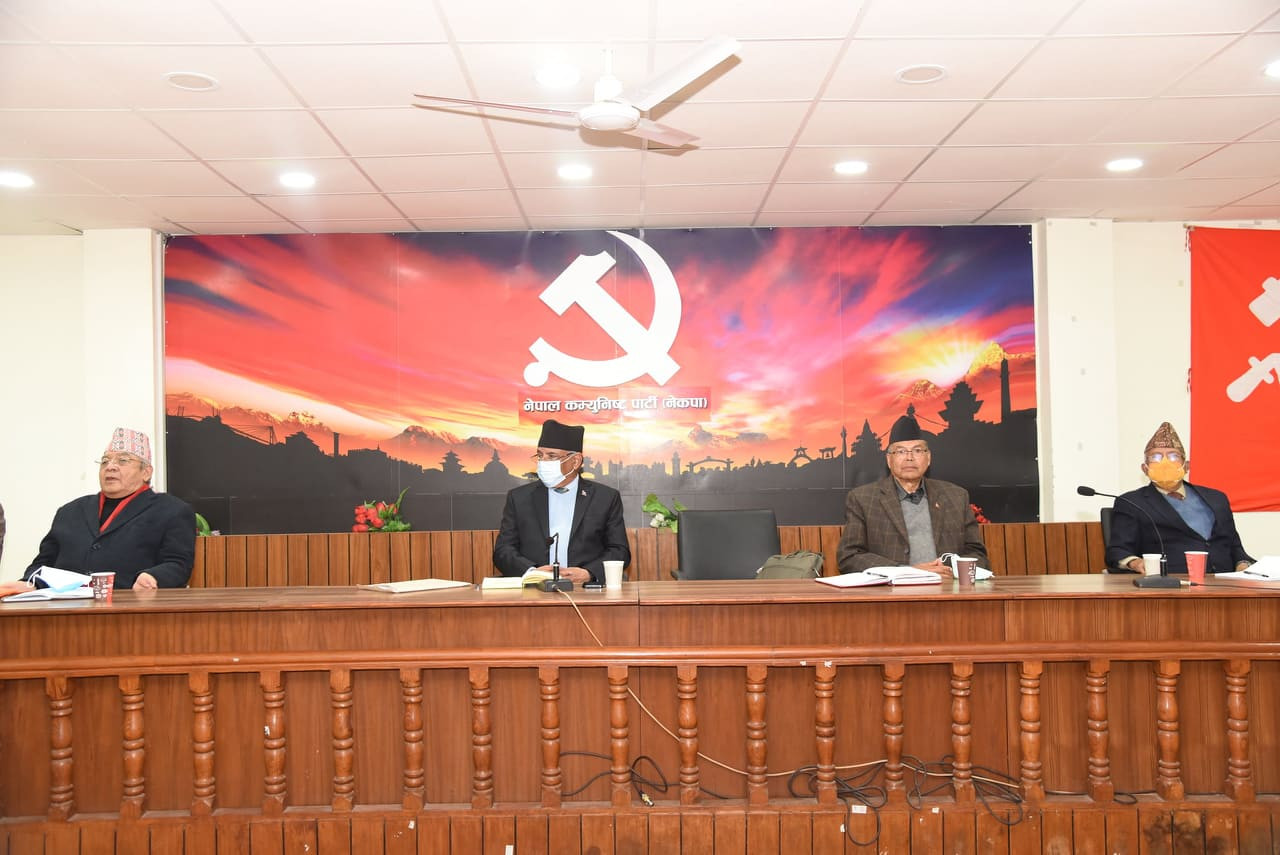 नेकपा स्थायी कमिटी बैठक सुरु, ओली पनि सहभागी
