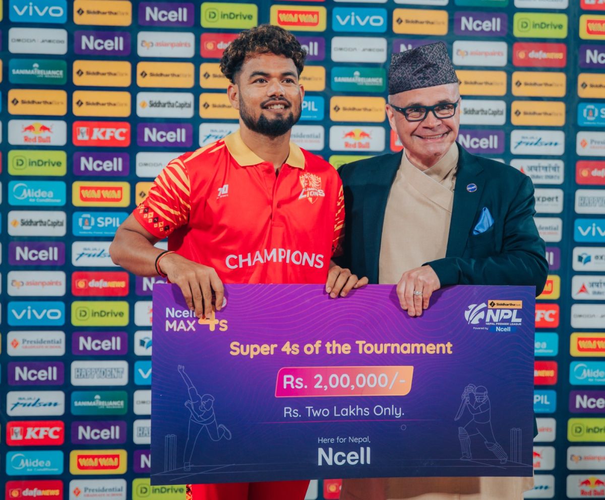 एनसेल फाउन्डेसनले एनपीएल दोस्रो संस्करणका चौकाबापत २४ सयभन्दा बढी शैक्षिक सामग्री वितरण गर्ने 