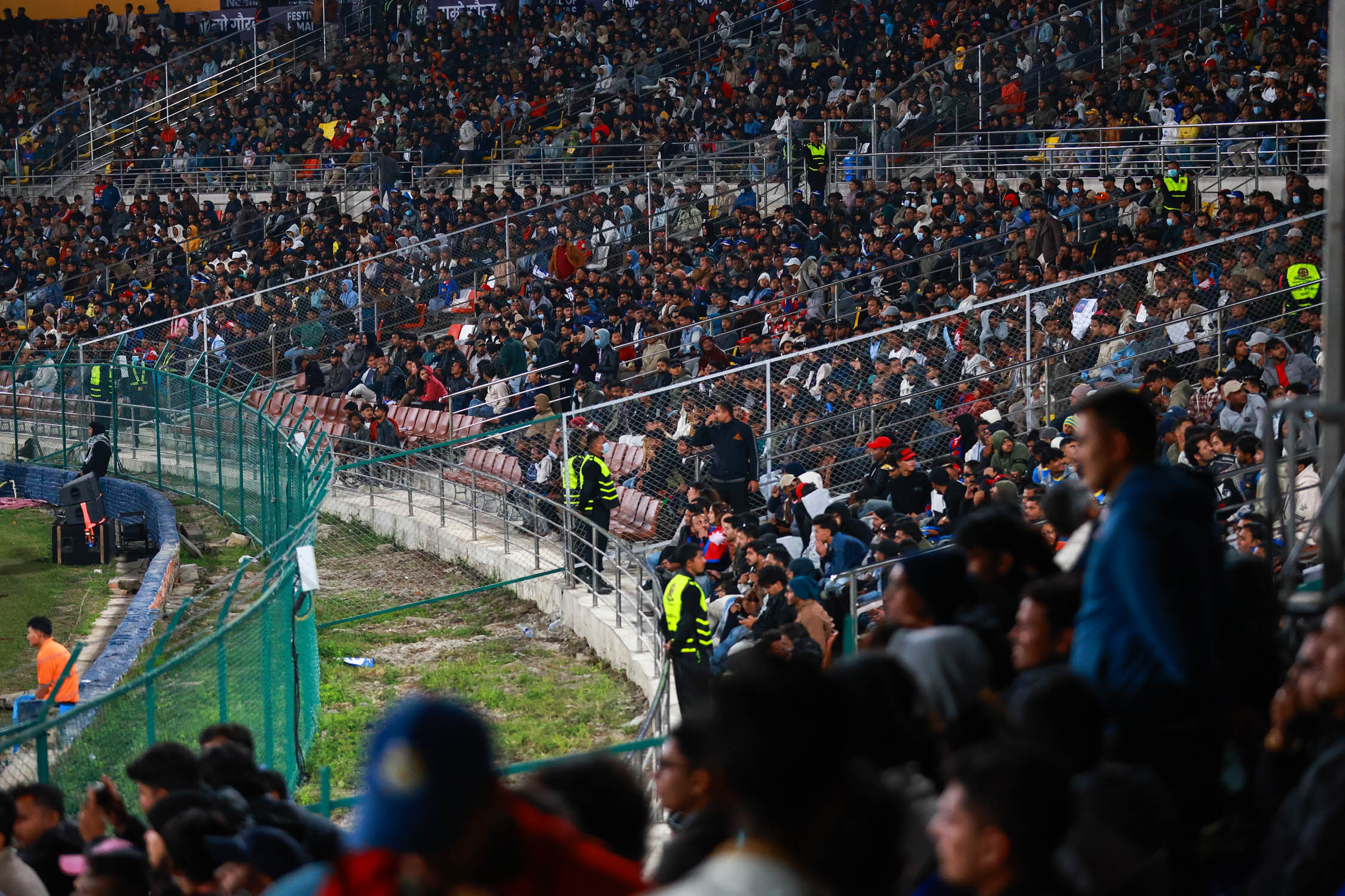 भारत-पाकिस्तानलाई छक्क पार्दै एनपीएलको माहाैल : '...अरे भाइ, यह क्या है ?'