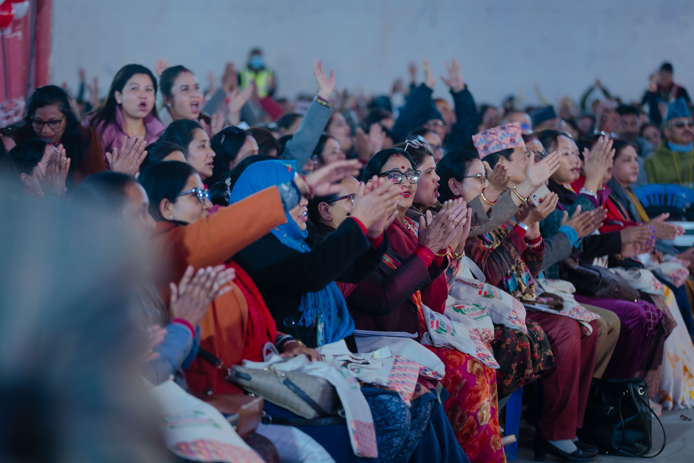 कांग्रेसको बन्दसत्रमा लफडा, होहल्लापछि विश्वप्रकाशद्वारा शान्त पार्ने प्रयास