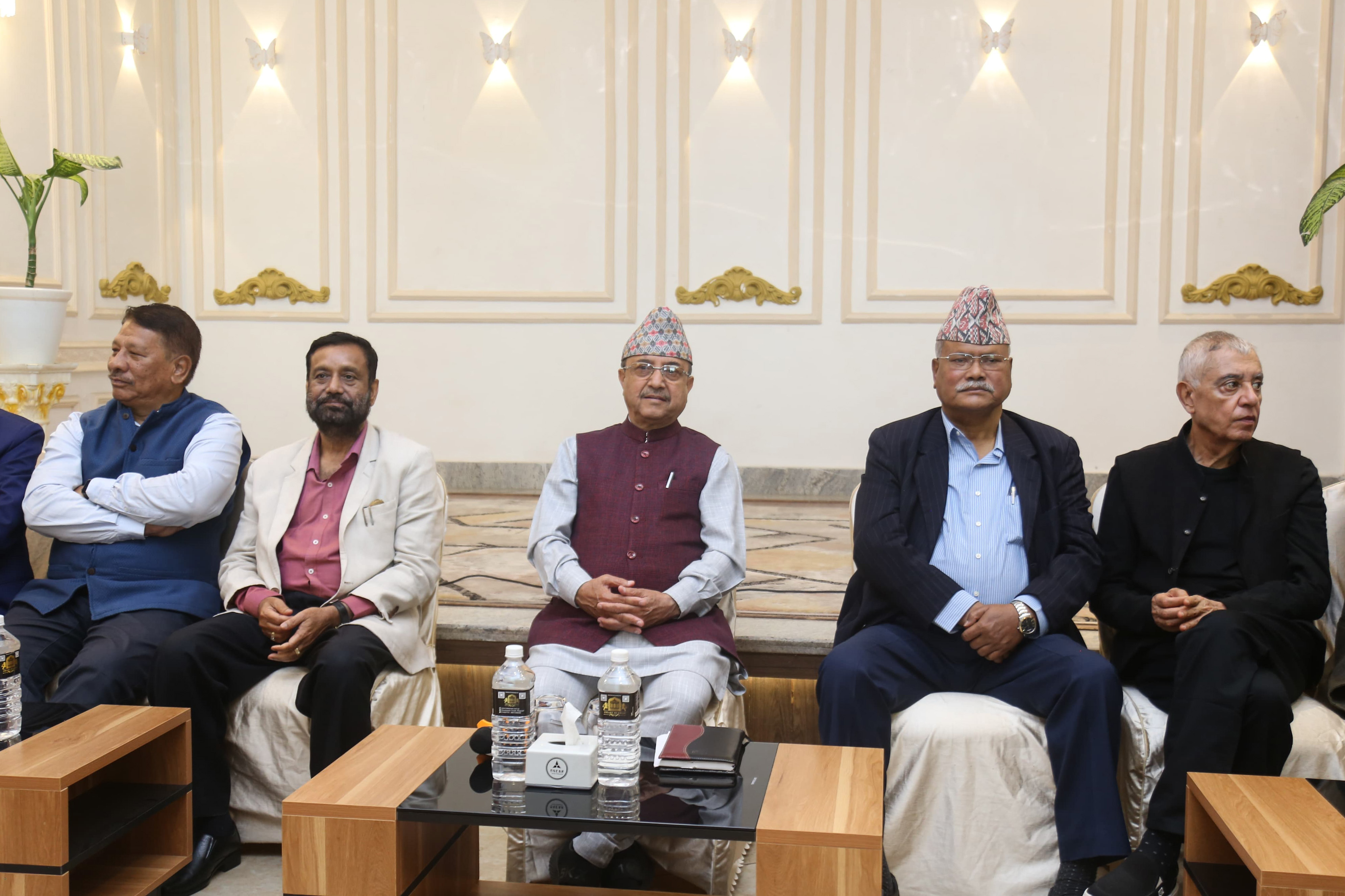 गगन–विश्वले गर्ने महाधिवेशनमा खड्का समूहको आशंका, राख्यो यी चार सर्त