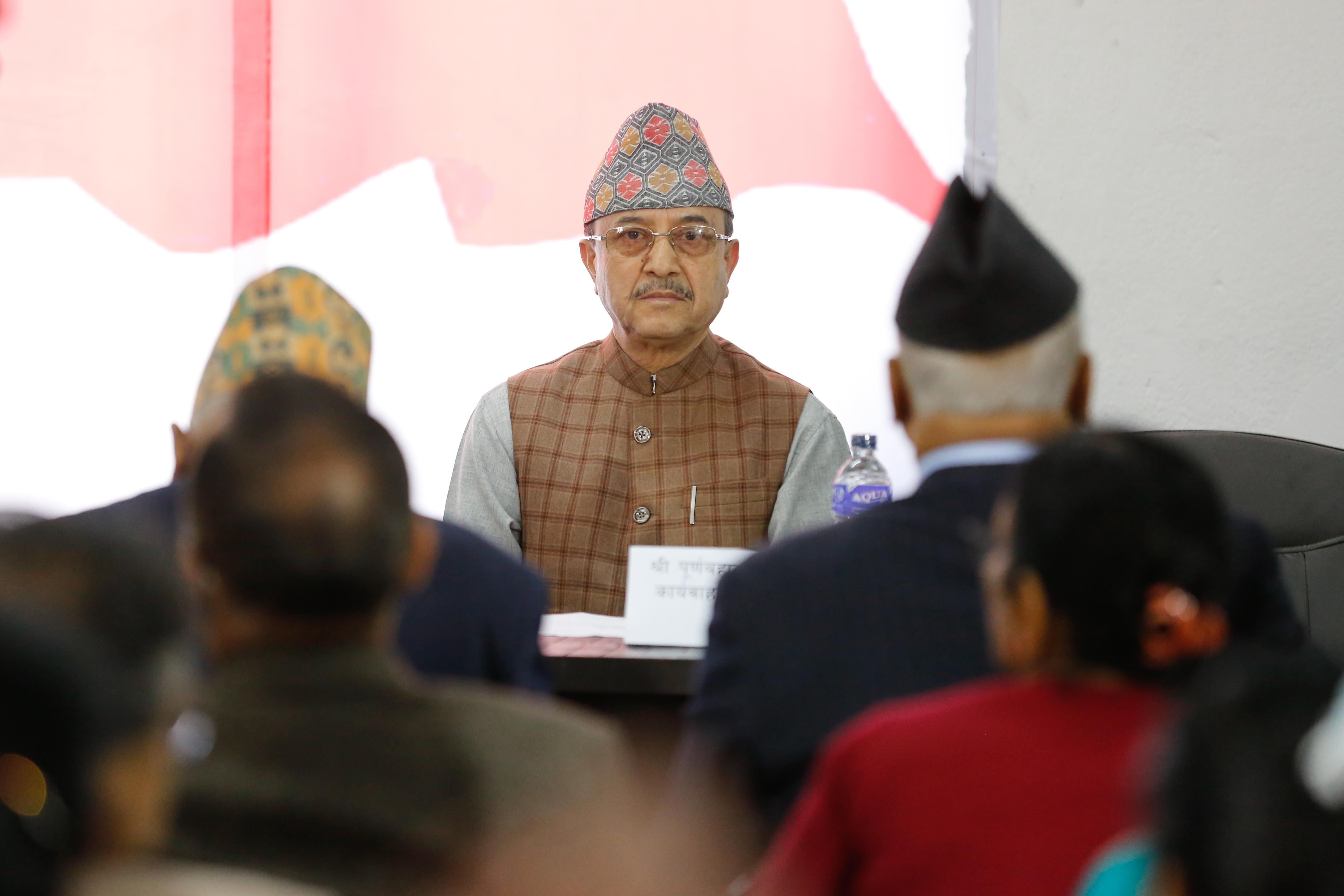 देउवाबिनाको कांग्रेस बैठक (तस्वीरहरू)