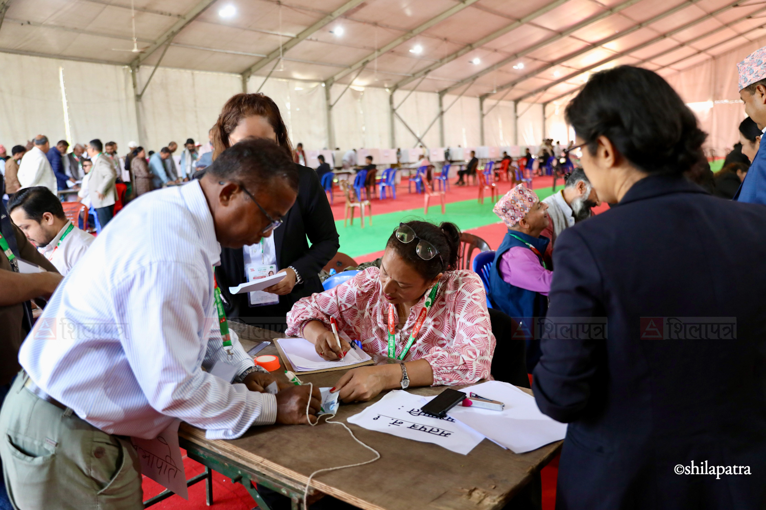 कांग्रेस महाधिवेशन : दुई घण्टामा १ हजार २९३ मत खस्यो