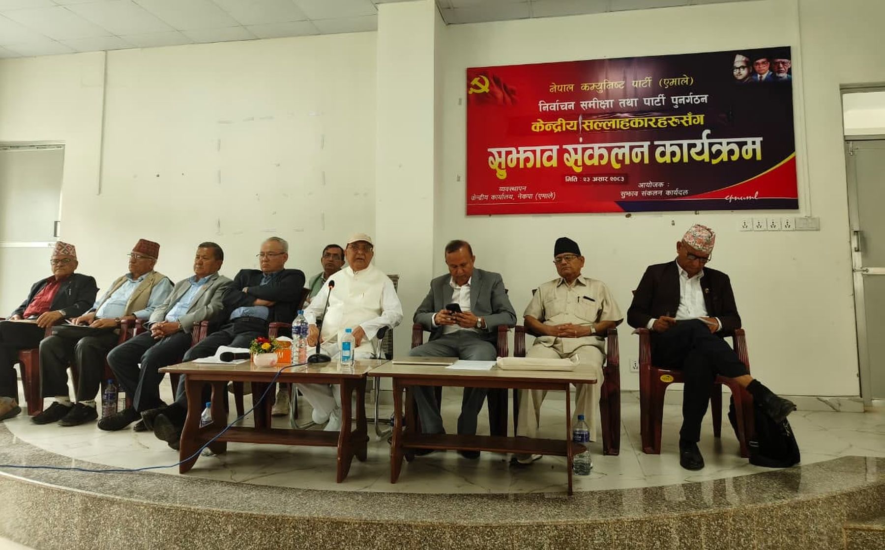 पार्टी एकता हुँदैन, मिल्न आउनेलाई स्वागत छ : ओली