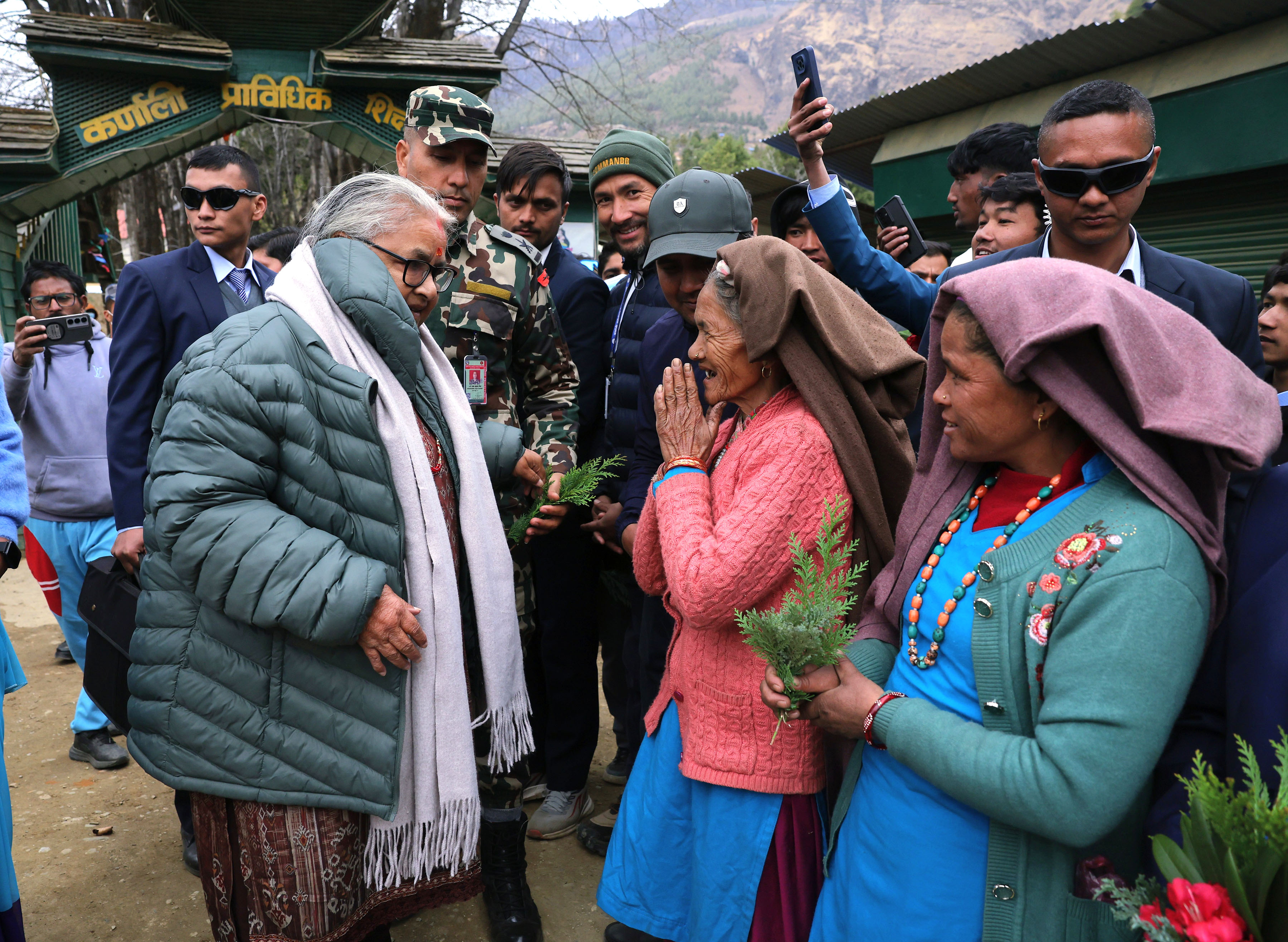 कर्णाली पुगेर प्रधानमन्त्री कार्कीले भनिन्- निर्वाचनले लोकतान्त्रिक अभ्यासलाई सफल बनाएको छ