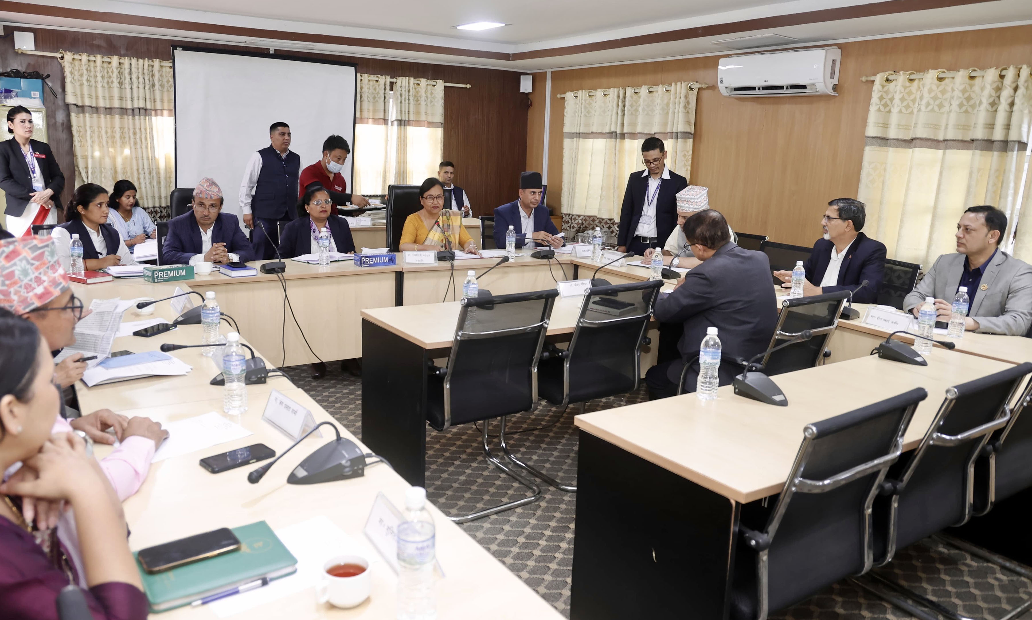 तीन प्रस्तावित न्यायाधीशविरुद्ध यस्ता छन् उजुरी