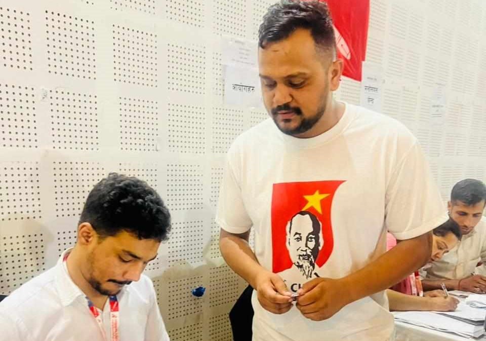 अनेरास्ववियुको अध्यक्षका लागि प्रकाश पाैडेलको उम्मेदवारी दर्ता